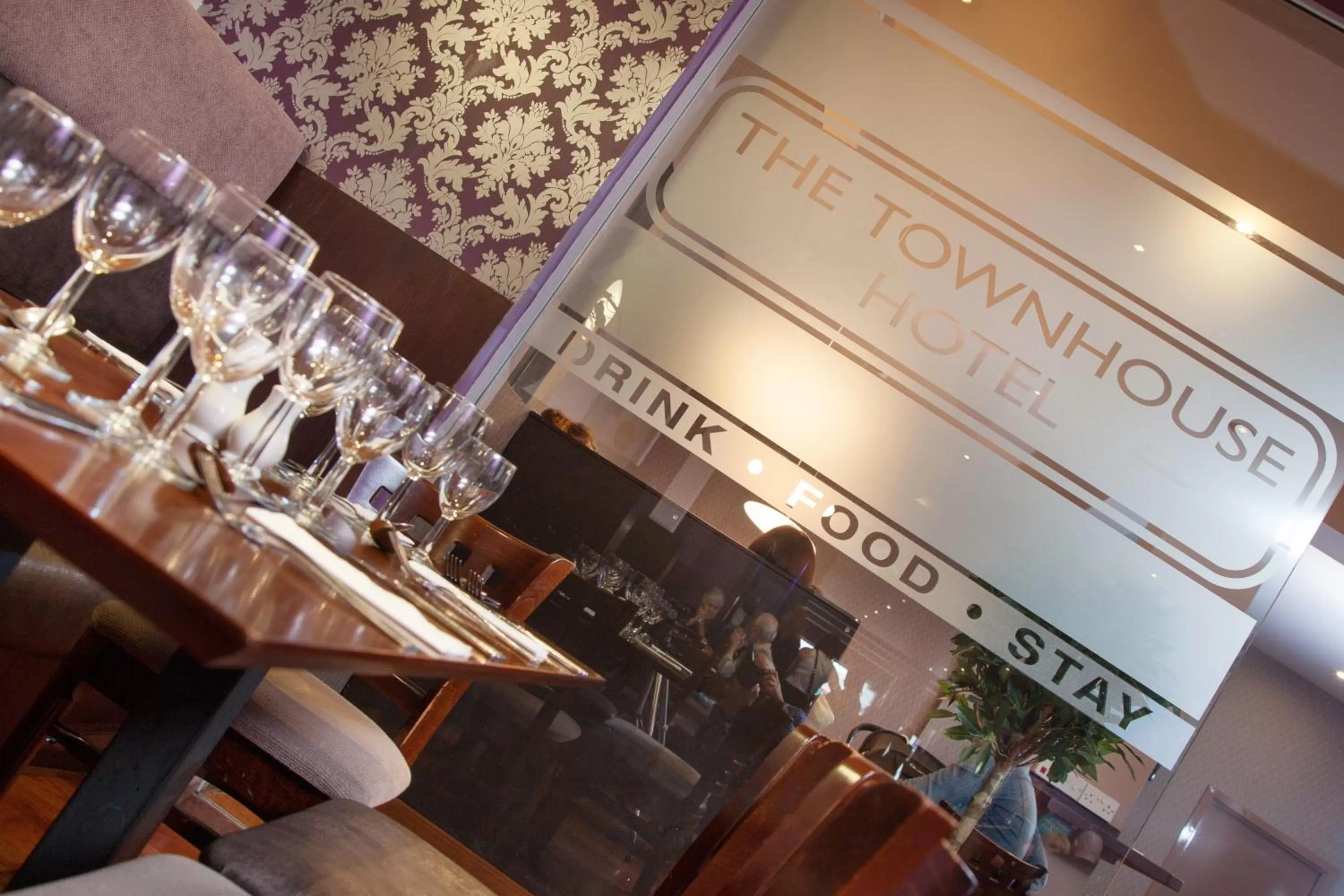 Restaurant/places to eat in The Townhouse Hotel