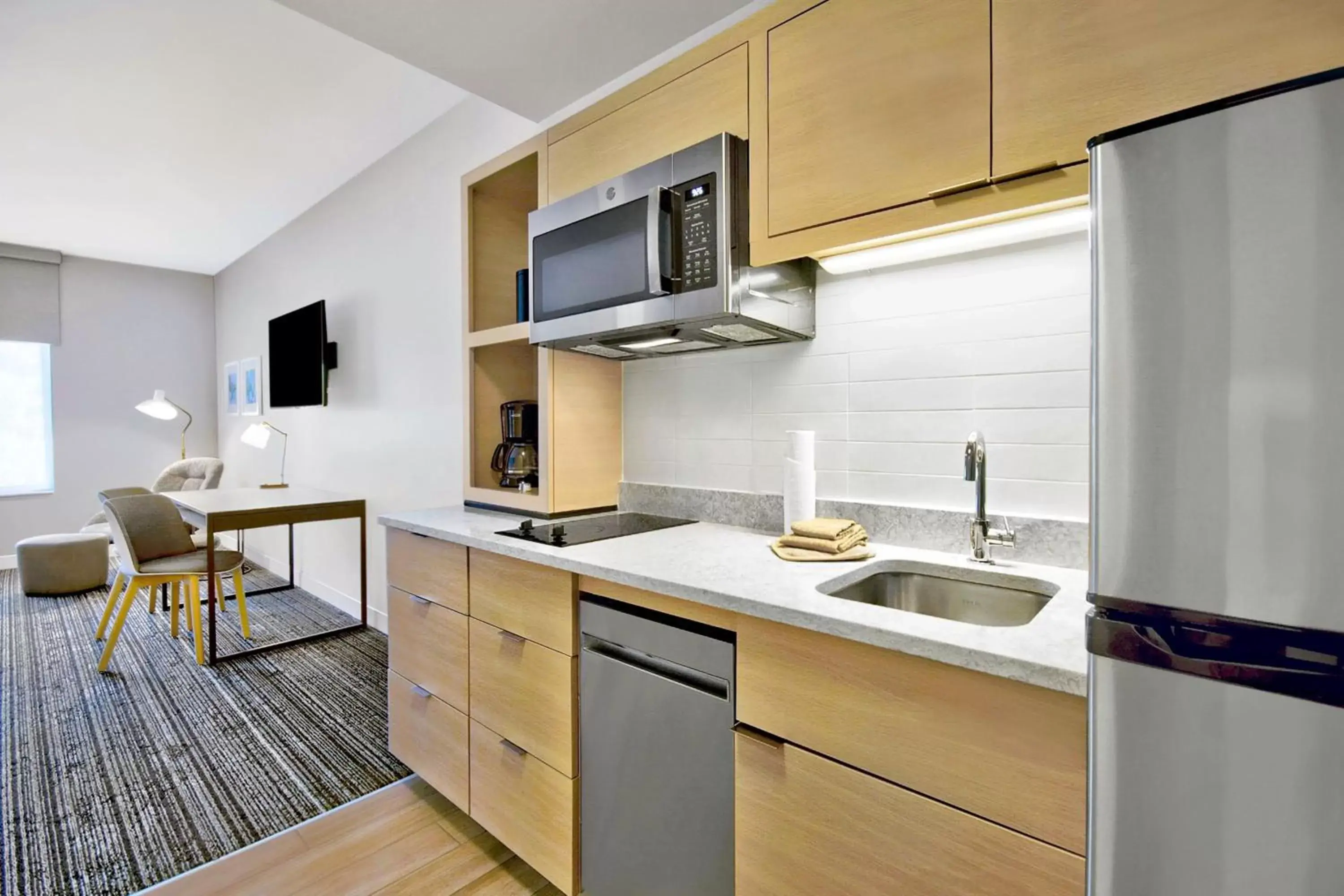 Kitchen or kitchenette, Kitchen/Kitchenette in TownePlace Suites by Marriott Asheville West