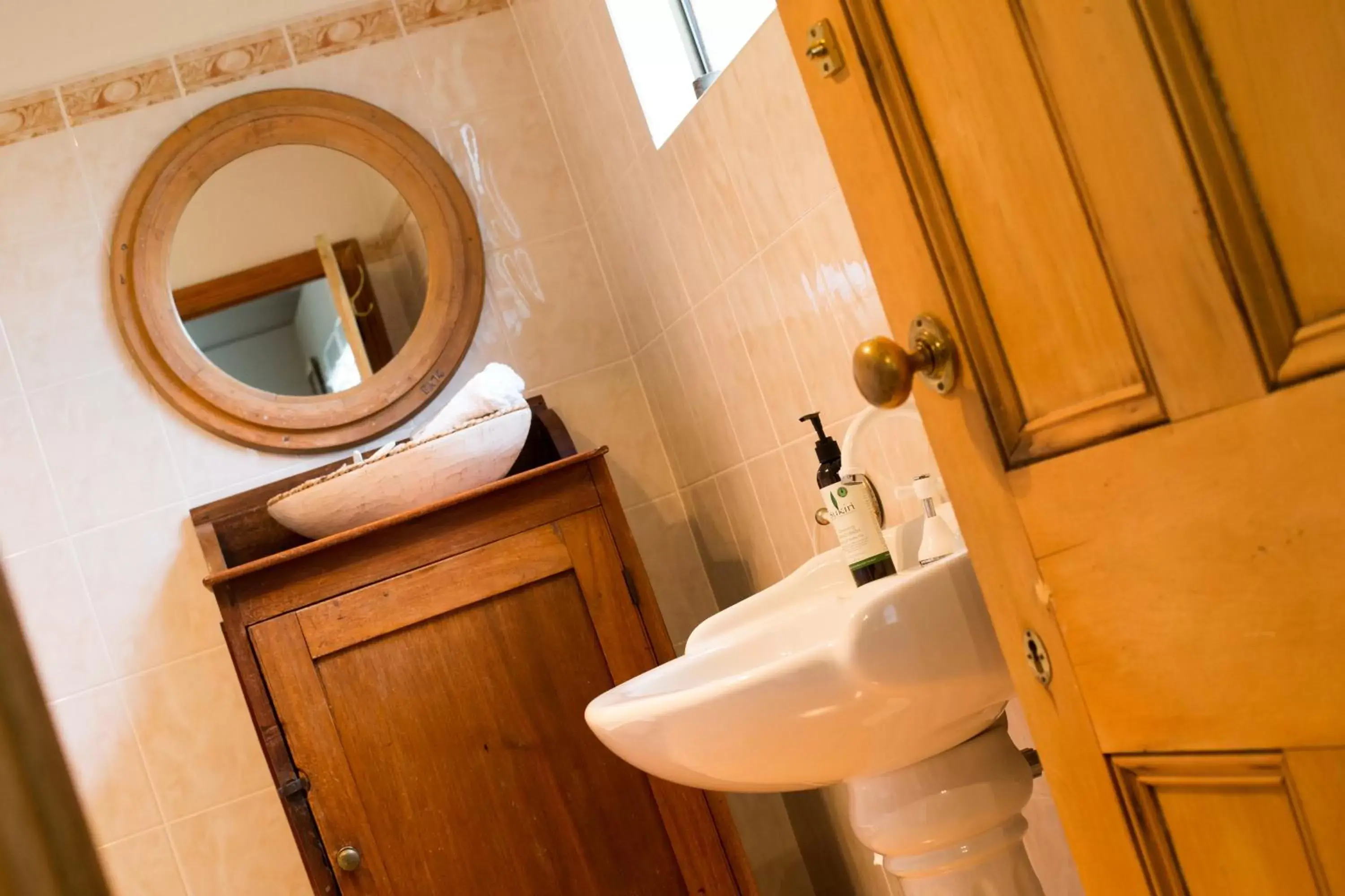 Bathroom in Boathouse - Birks River Retreat