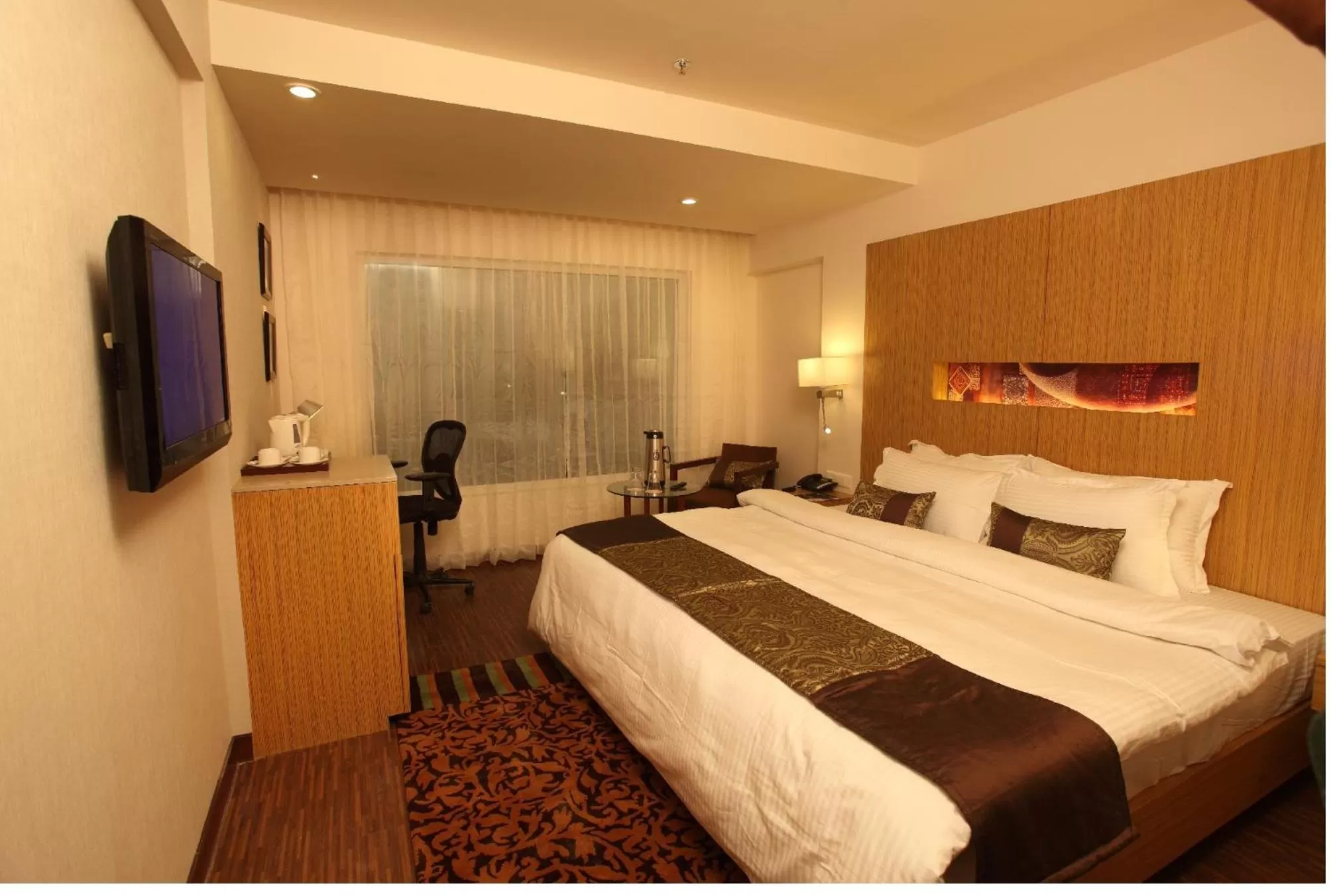 Photo of the whole room, Bed in Comfort Inn Legacy