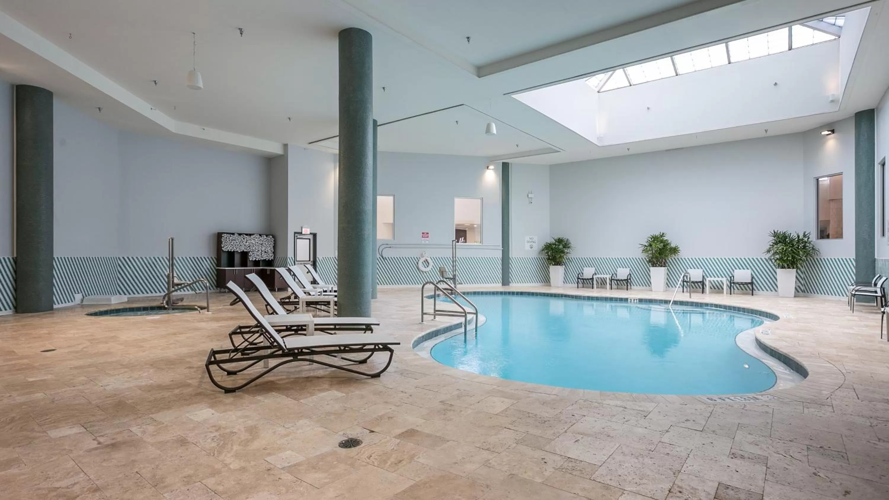 Swimming pool in Holiday Inn Panama City by IHG