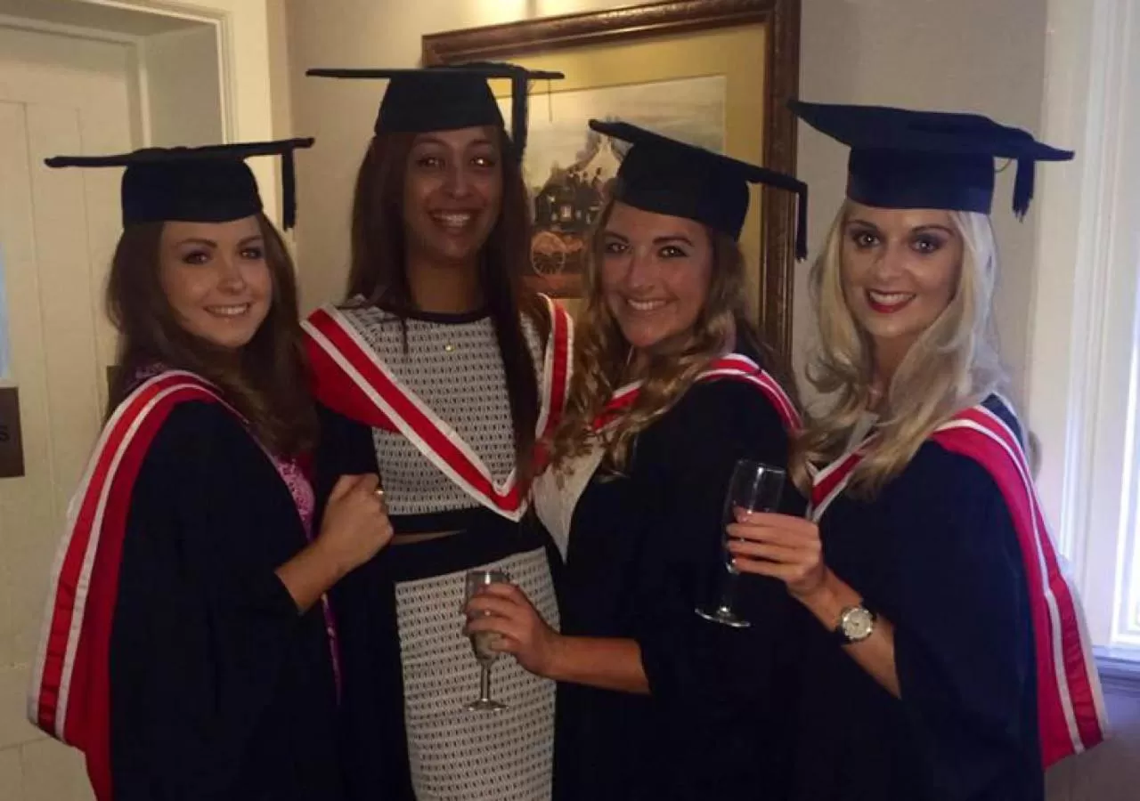 Restaurant/places to eat in The Coach House Inn