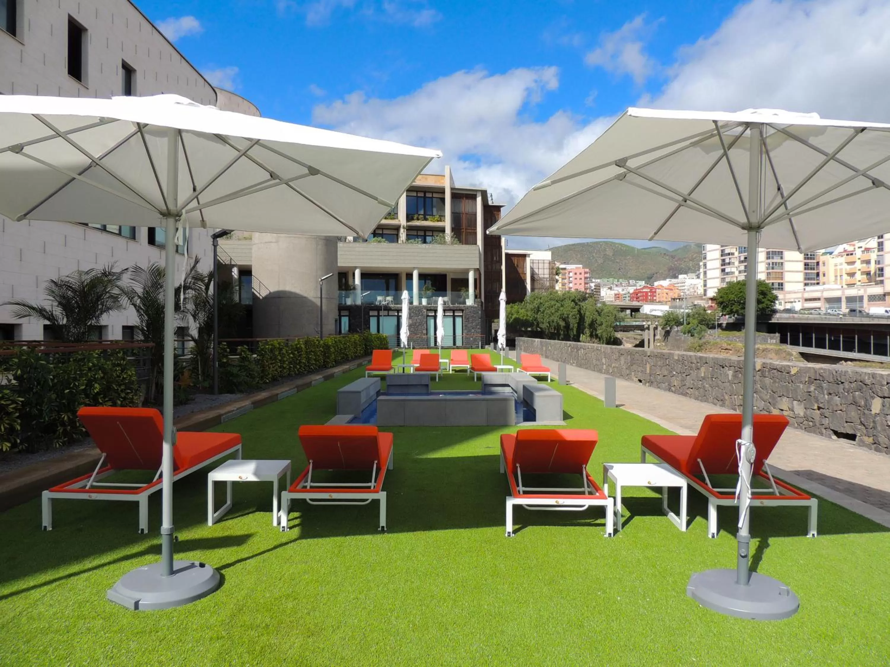 Property building in Hotel Escuela Santa Cruz