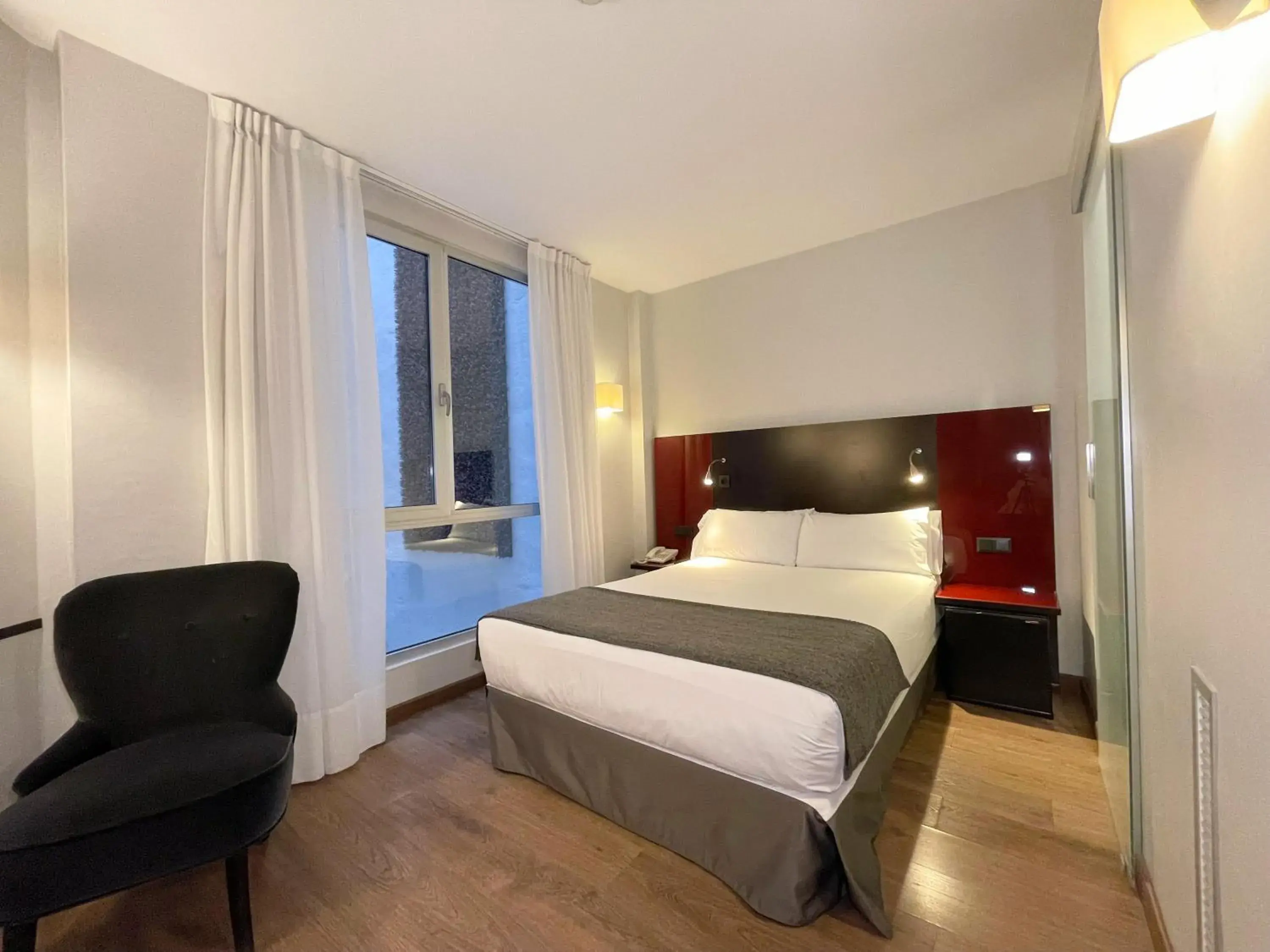 Bedroom, Bed in Sm Hotel Sant Antoni