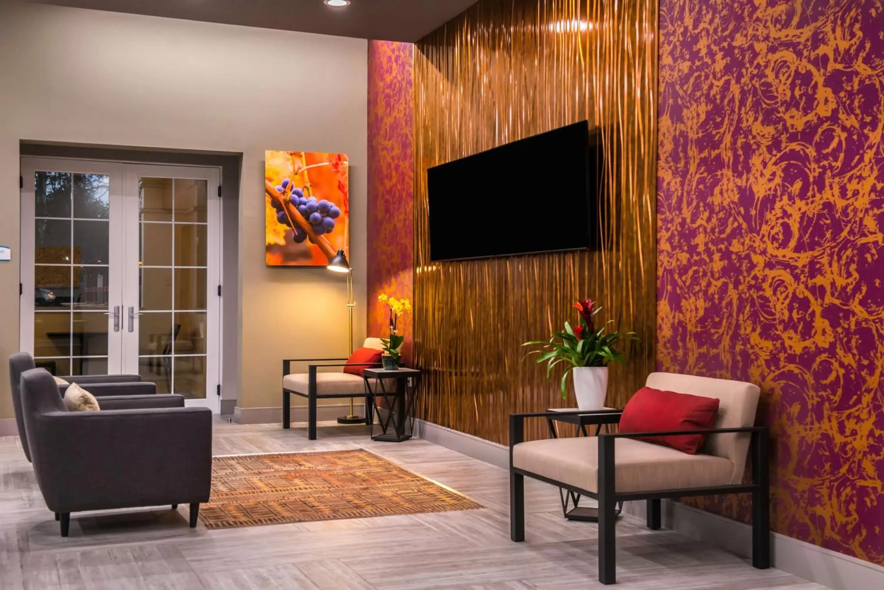 Lobby or reception, TV/Entertainment Center in Best Western Plus Temecula Wine Country Hotel & Suites