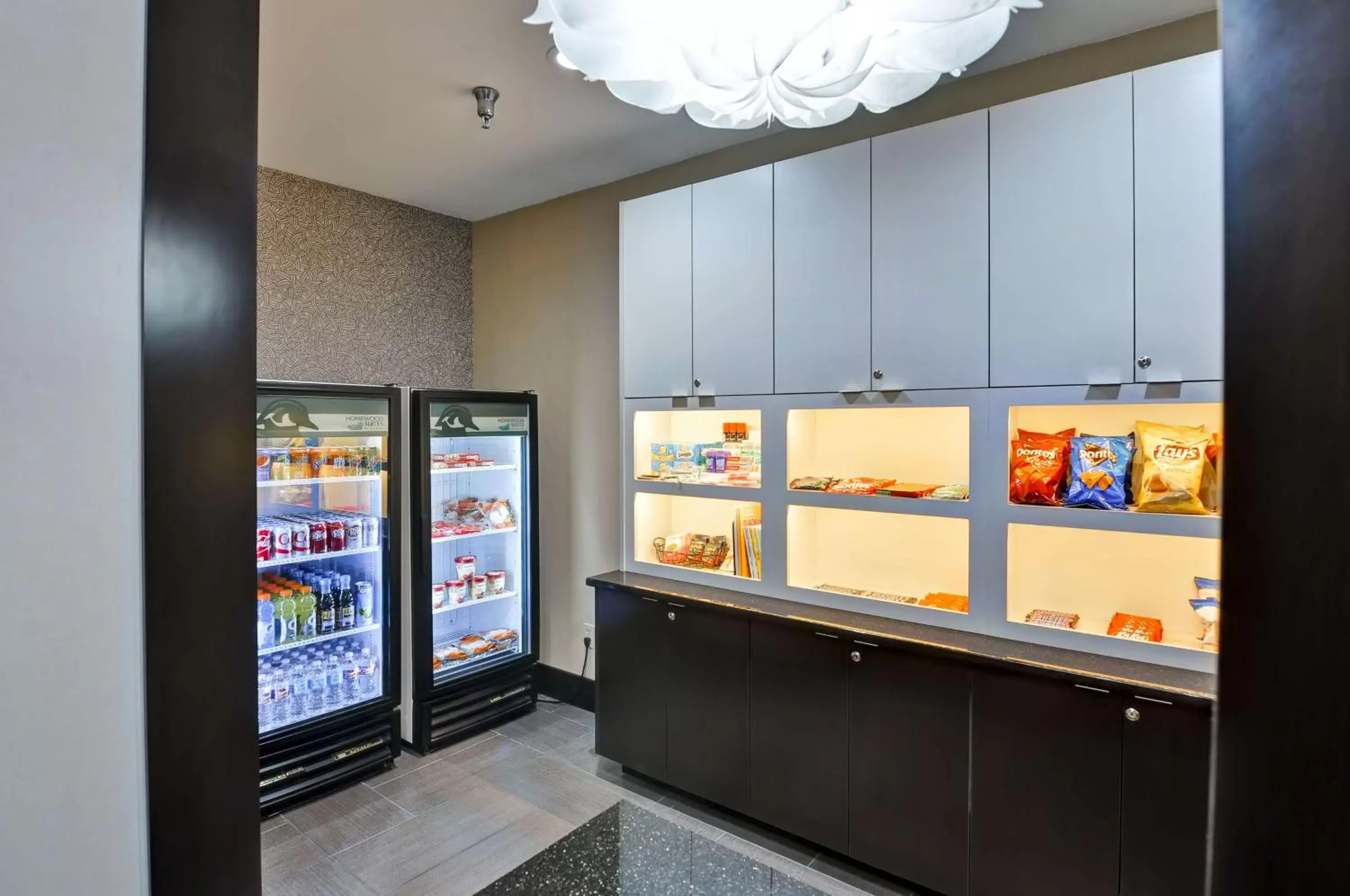 Restaurant/places to eat in Homewood Suites by Hilton- Longview