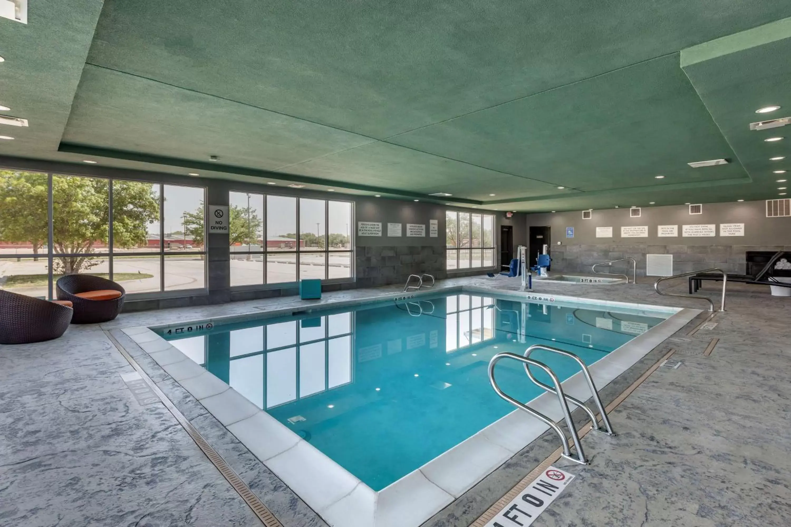 Pool view, Swimming Pool in Best Western Plus Amarillo East Hotel