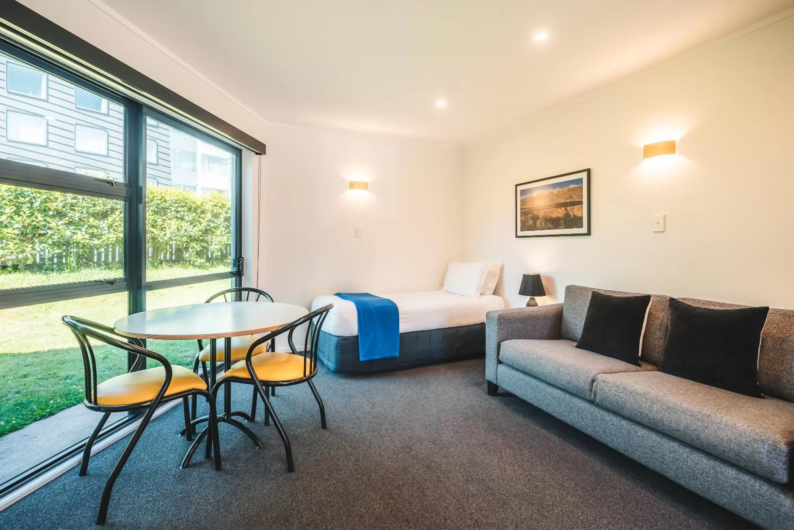 Living room, Seating Area in Blue Peaks Lodge