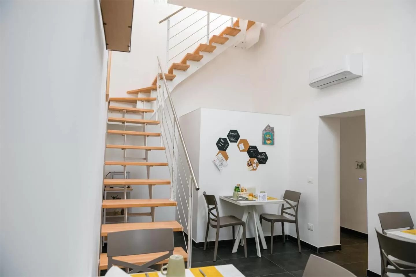 Dining area in Le Porte di Partenope