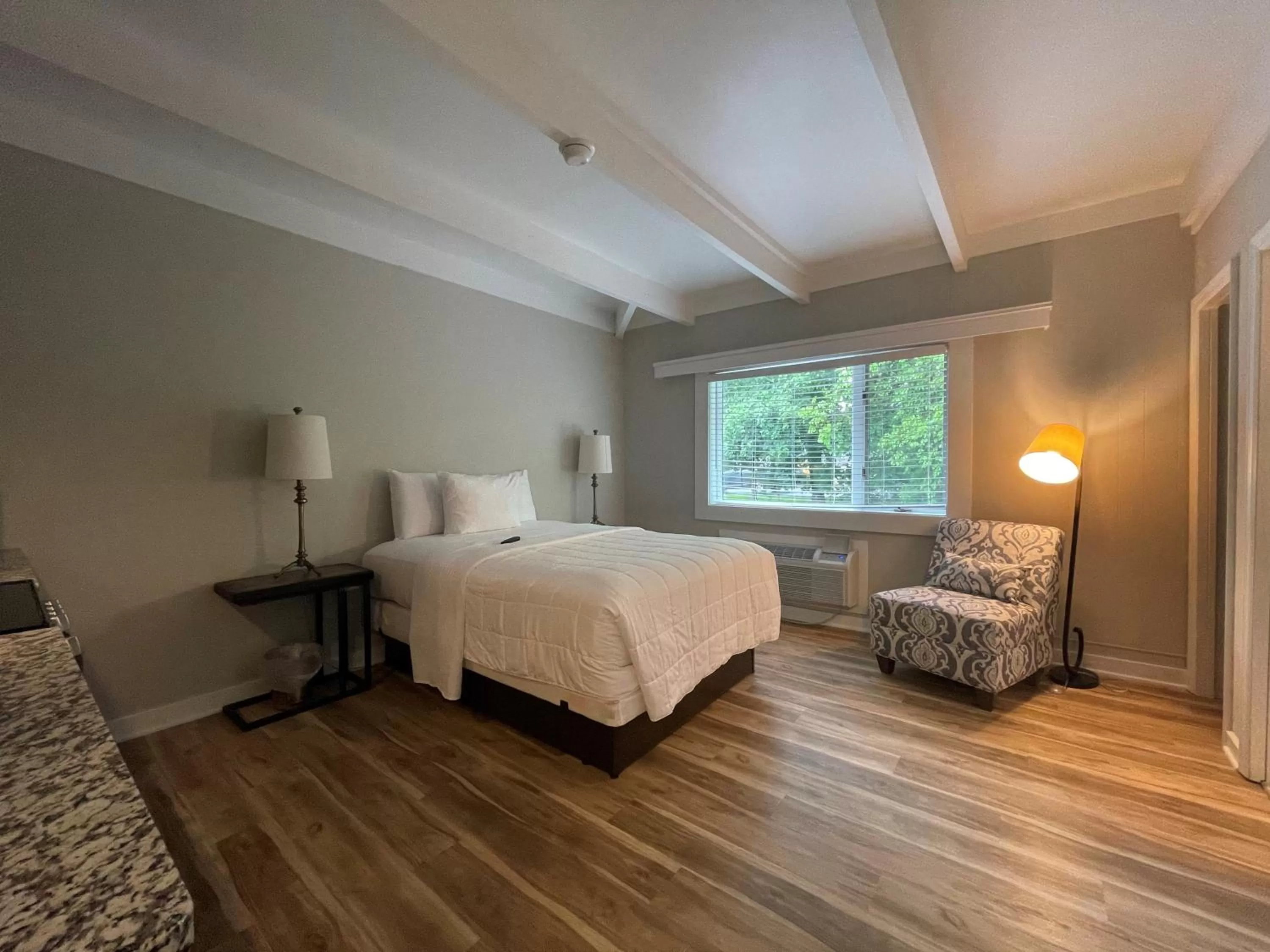 Bed in Allenberry Resort