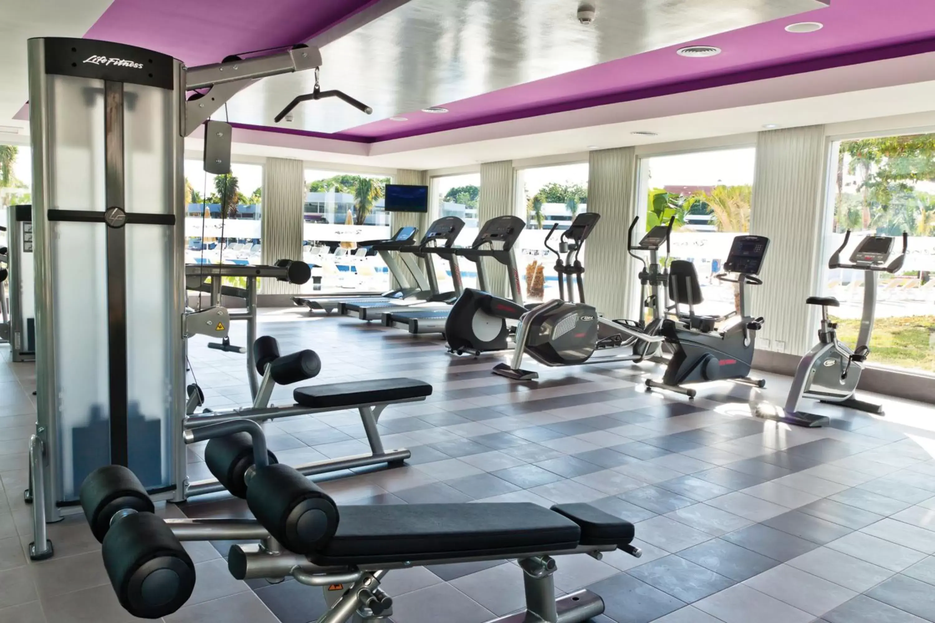 Fitness centre/facilities, Fitness Center/Facilities in Riu Palace Mexico - All Inclusive