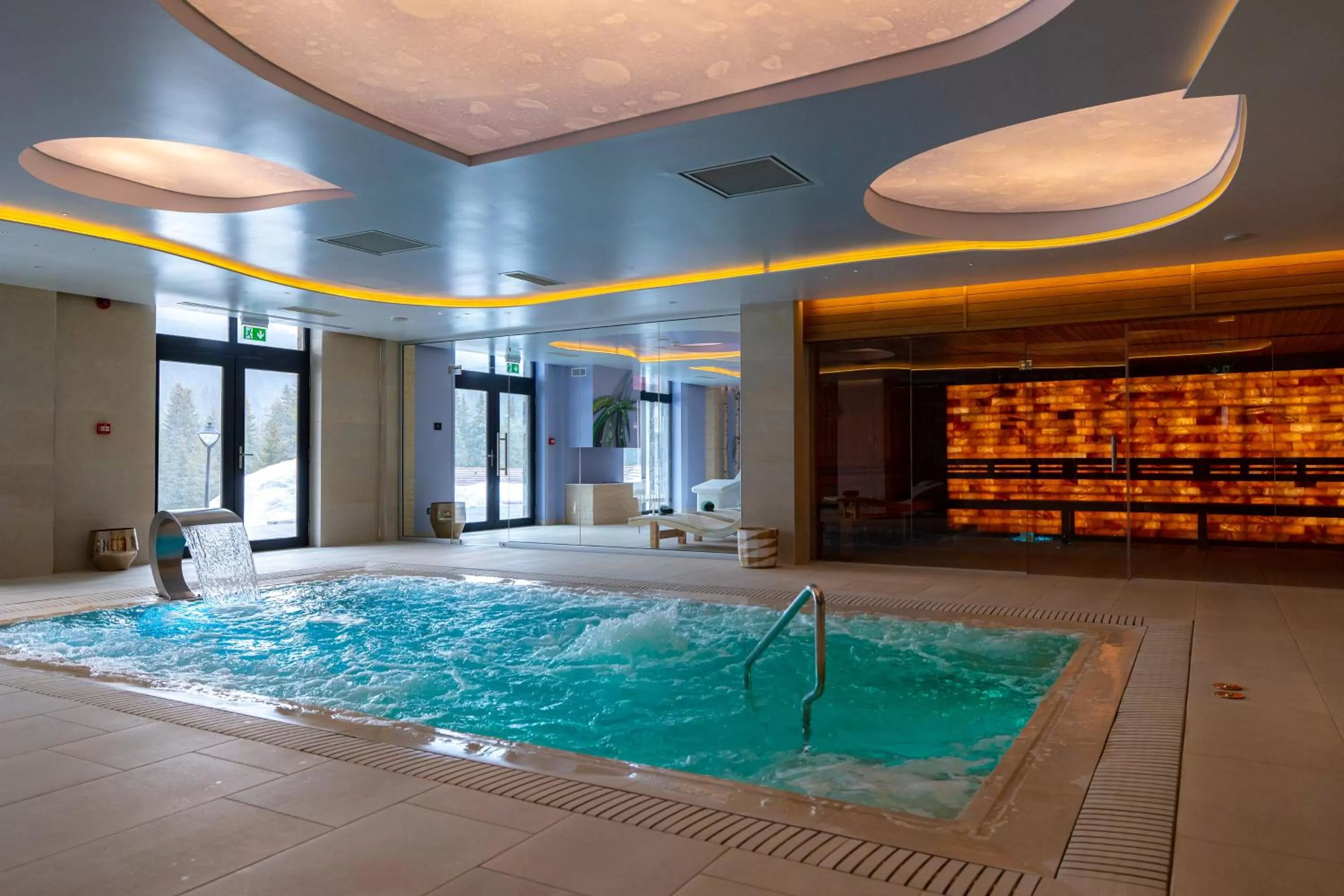Spa and wellness centre/facilities, Swimming Pool in Hotel Belmont