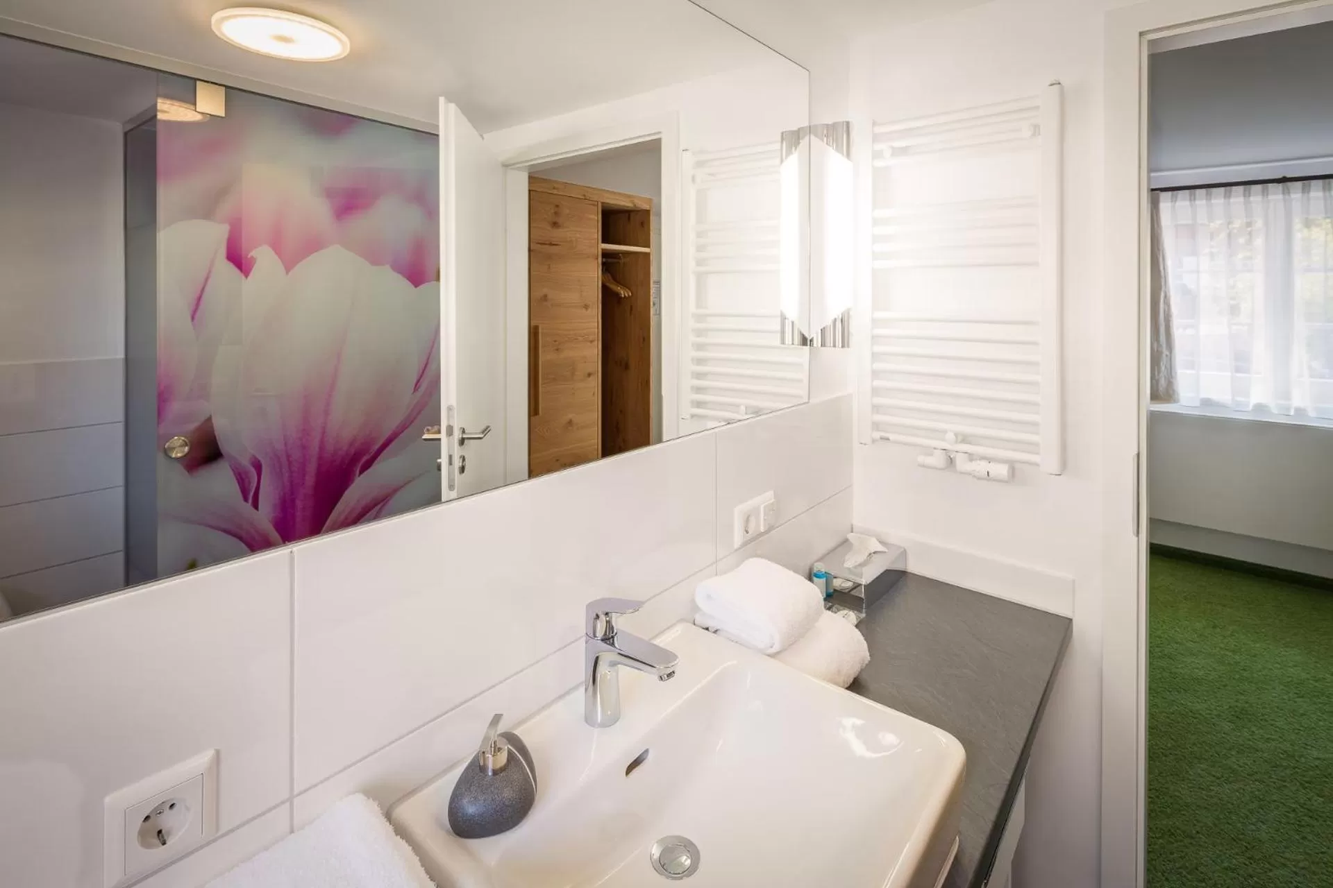 Bathroom in Hotel Alte Schule