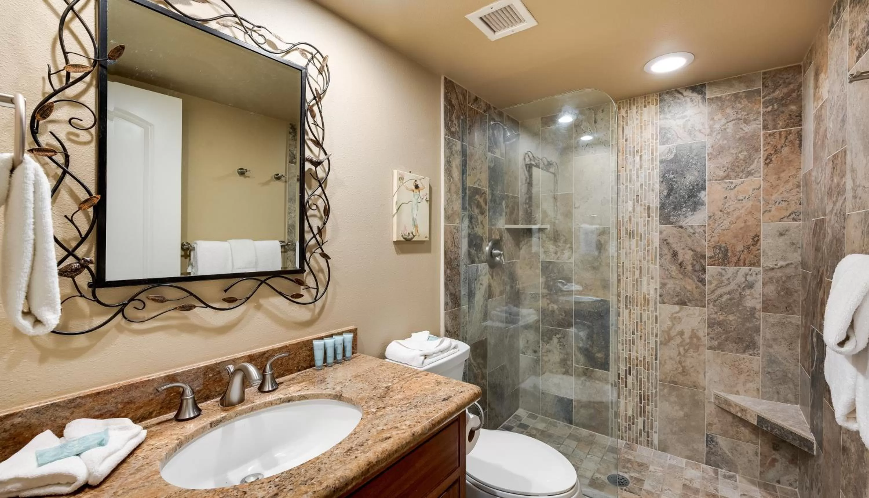Bathroom in Castle At Maui Banyan