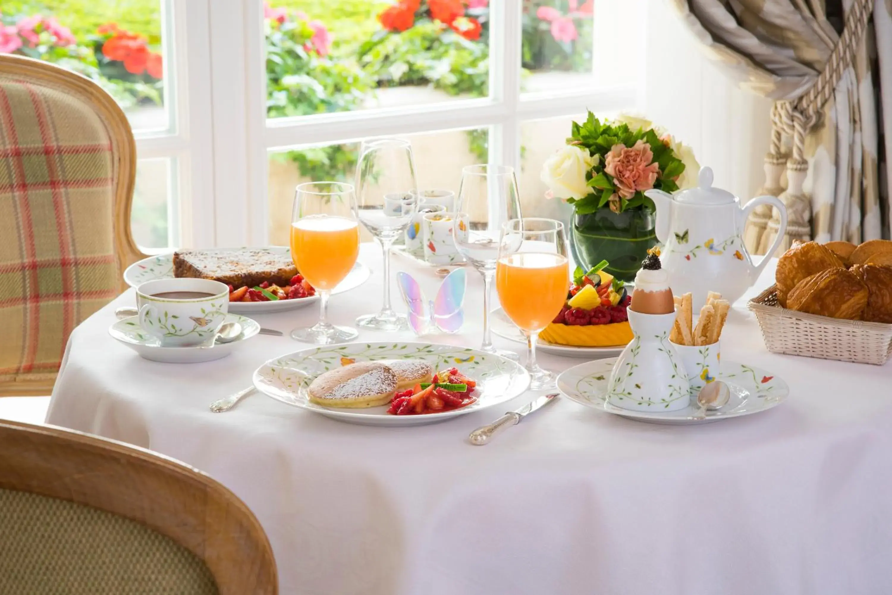 Breakfast in Le Bristol Paris - an Oetker Collection Hotel