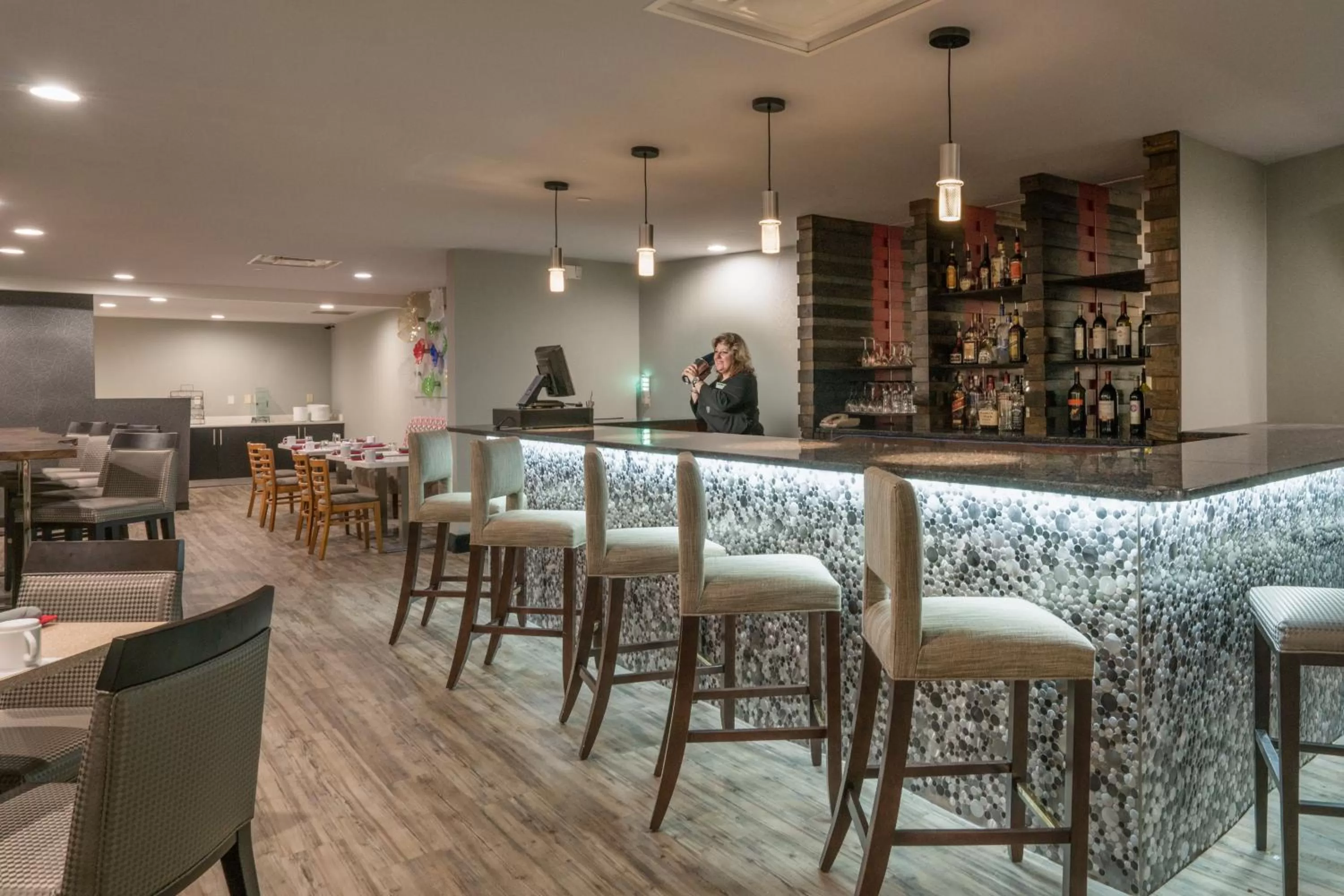 Lounge or bar in Holiday Inn Atlanta/Roswell by IHG