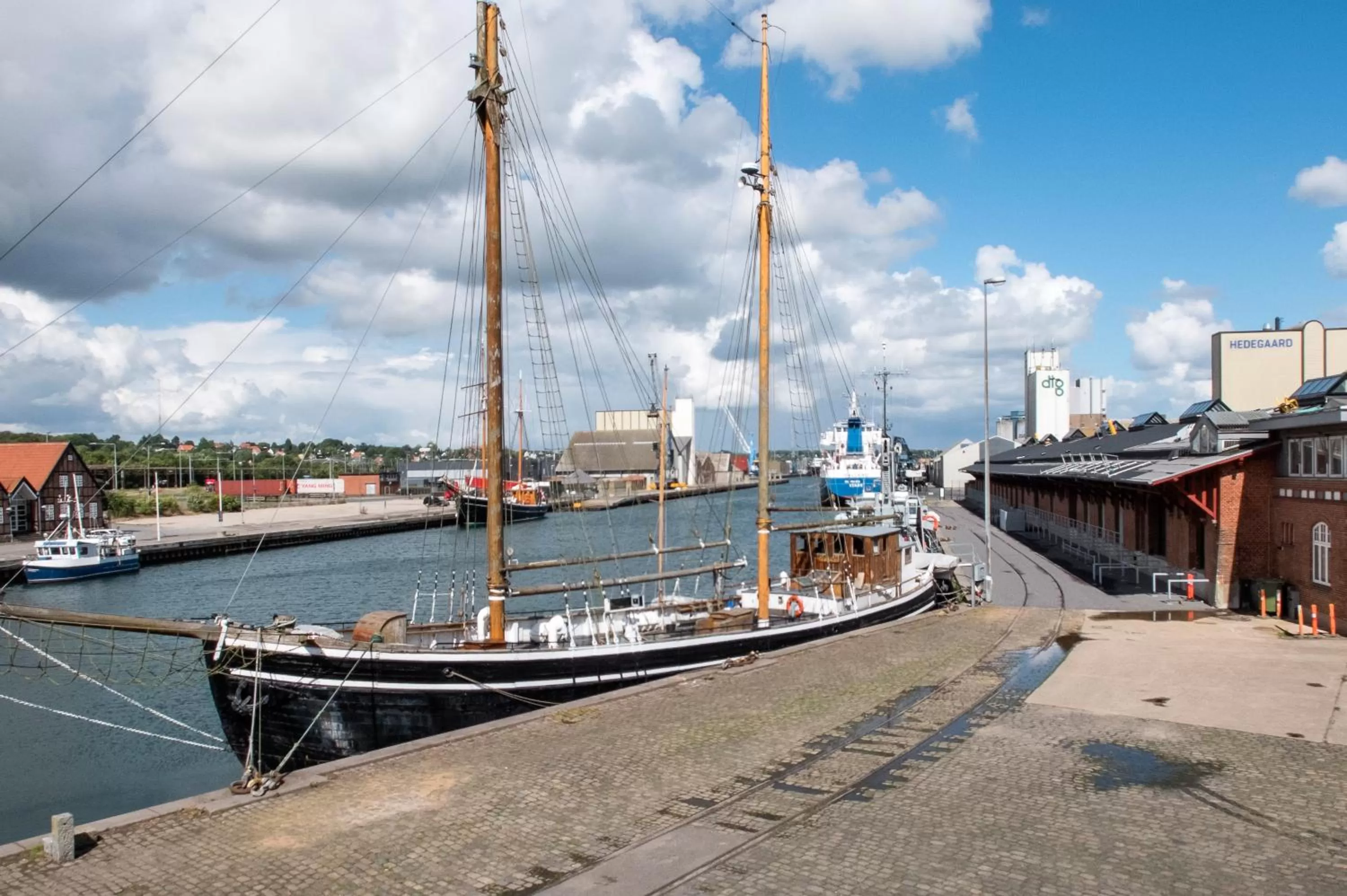 Property building in Villa Gertrud