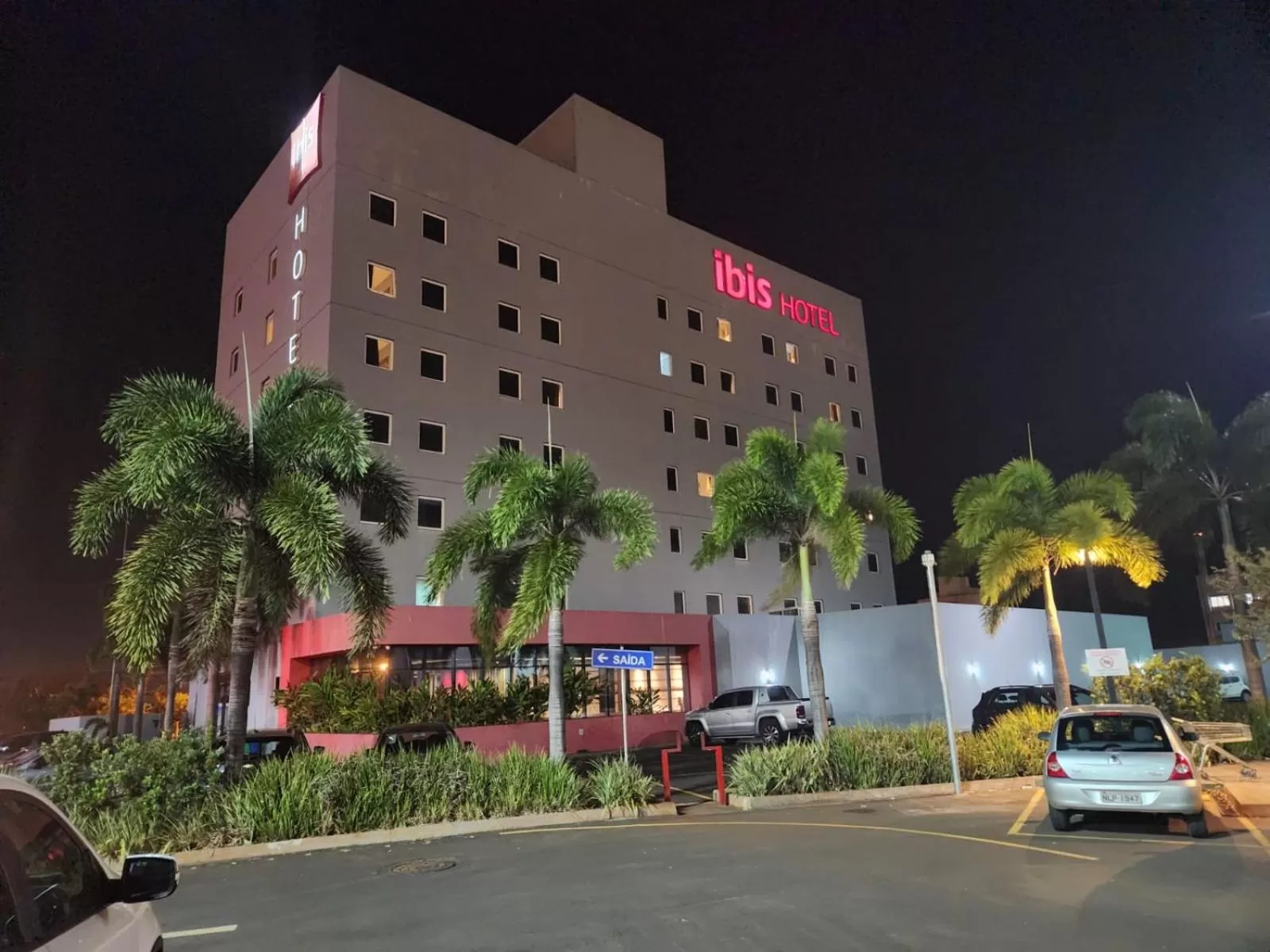 Property building in ibis Jatai