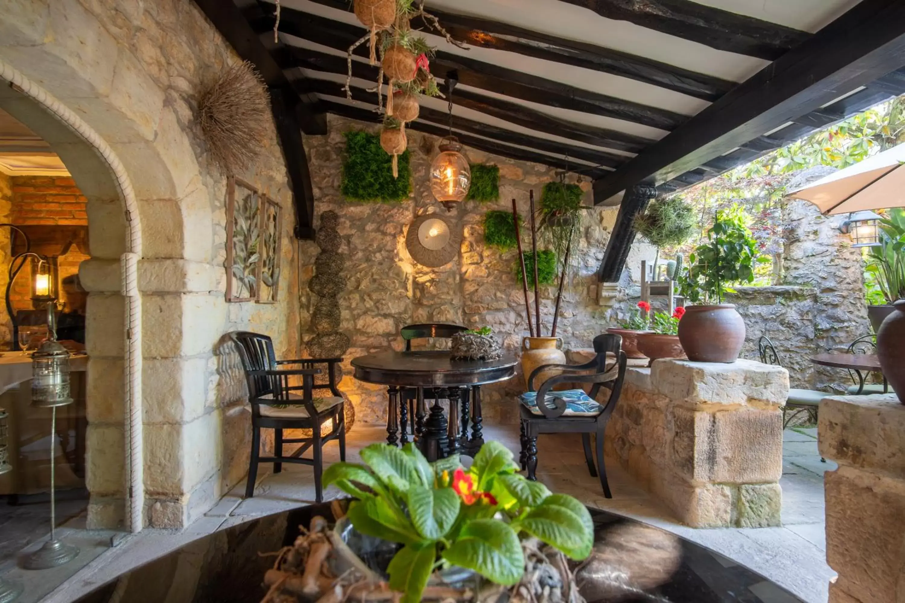 Garden, BBQ Facilities in Hotel Casa del Marqués