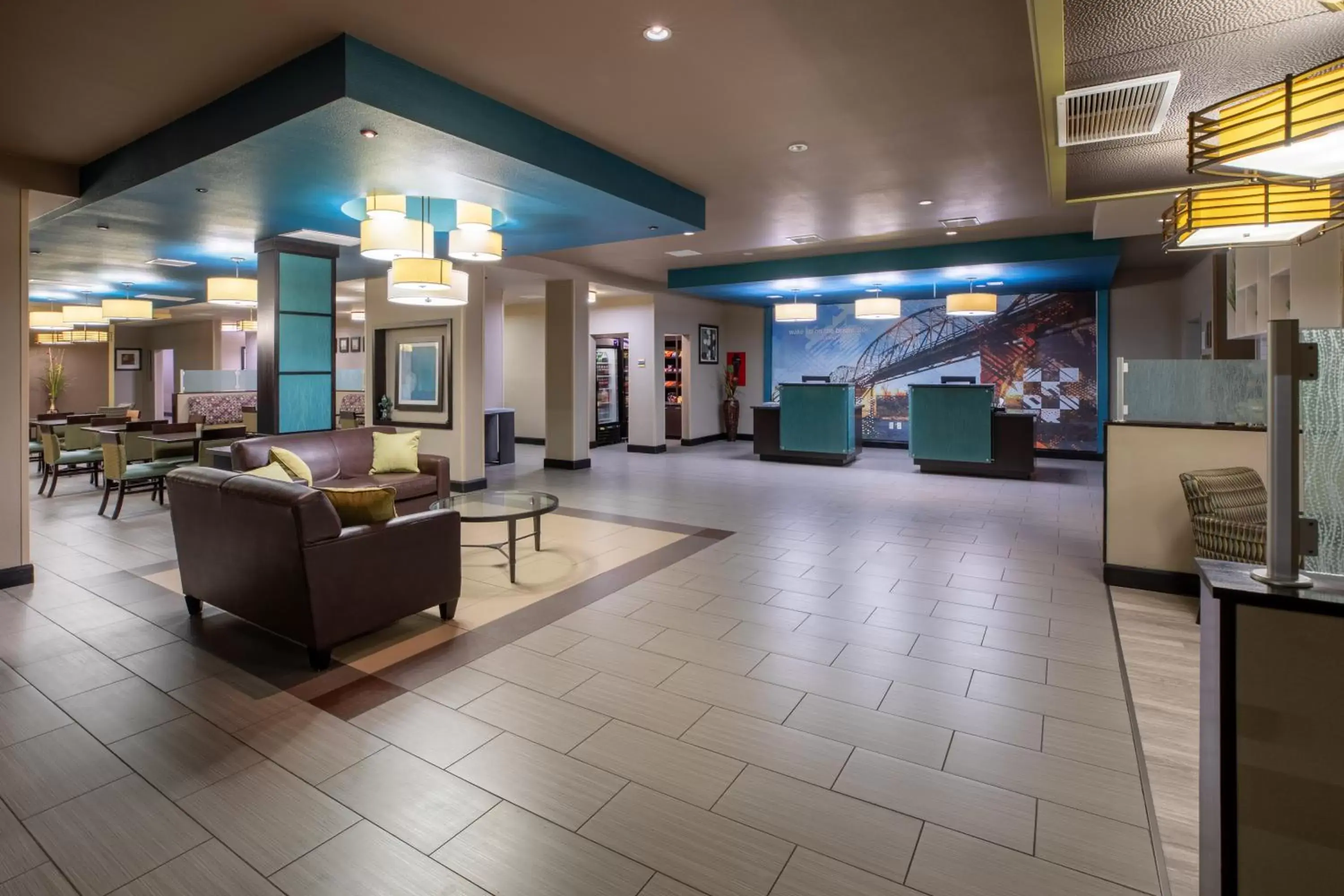 Lobby/Reception in La Quinta Inn & Suites by Wyndham Durant
