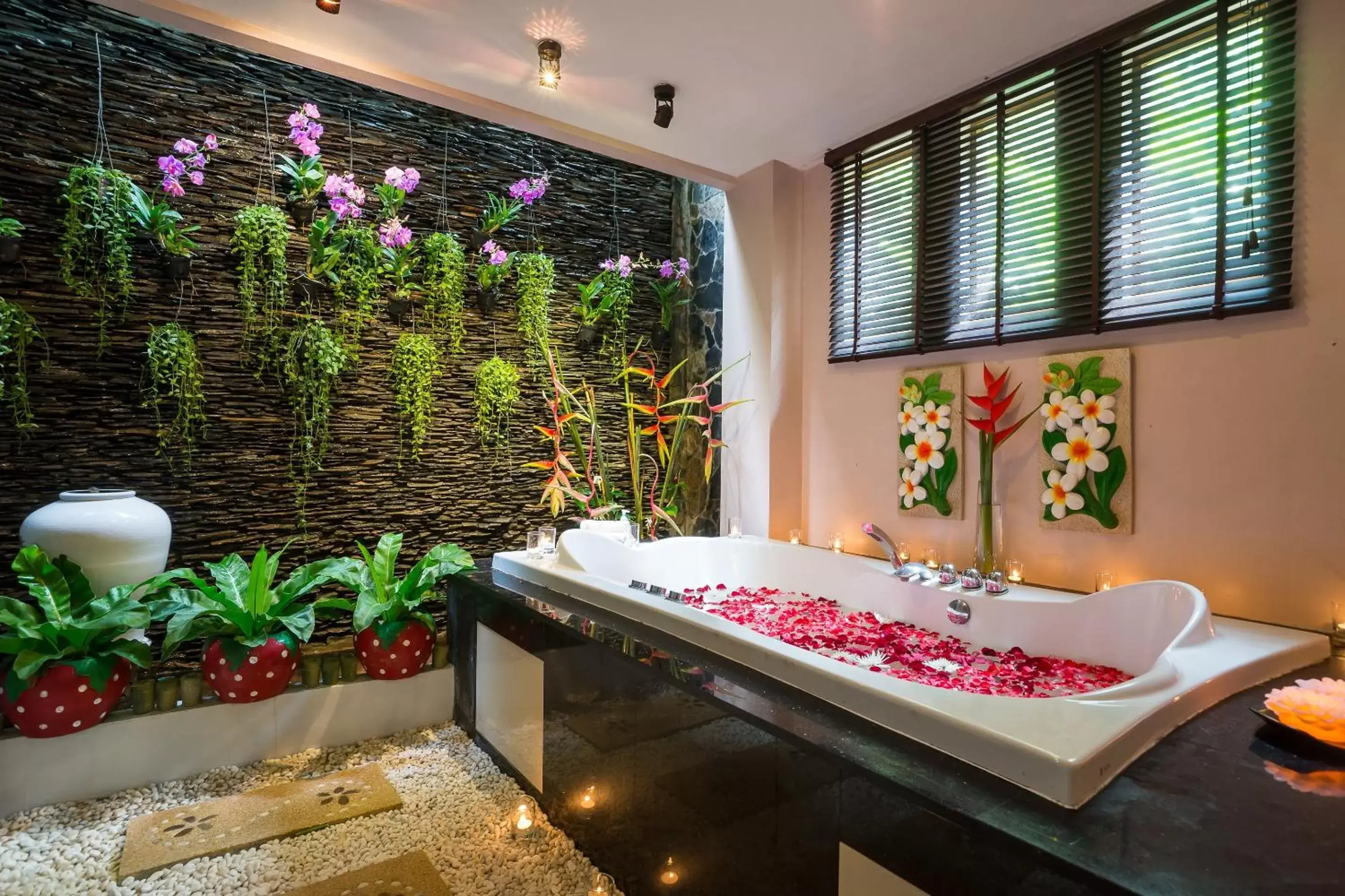 Public Bath, Bathroom in Aonang Princeville Villa Resort & Spa - Halal Certified Restaurant