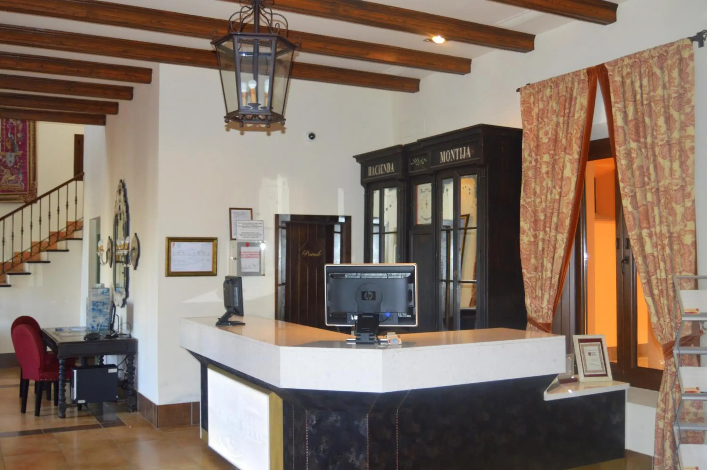 Lobby or reception, Lounge/Bar in Hacienda Montija Hotel