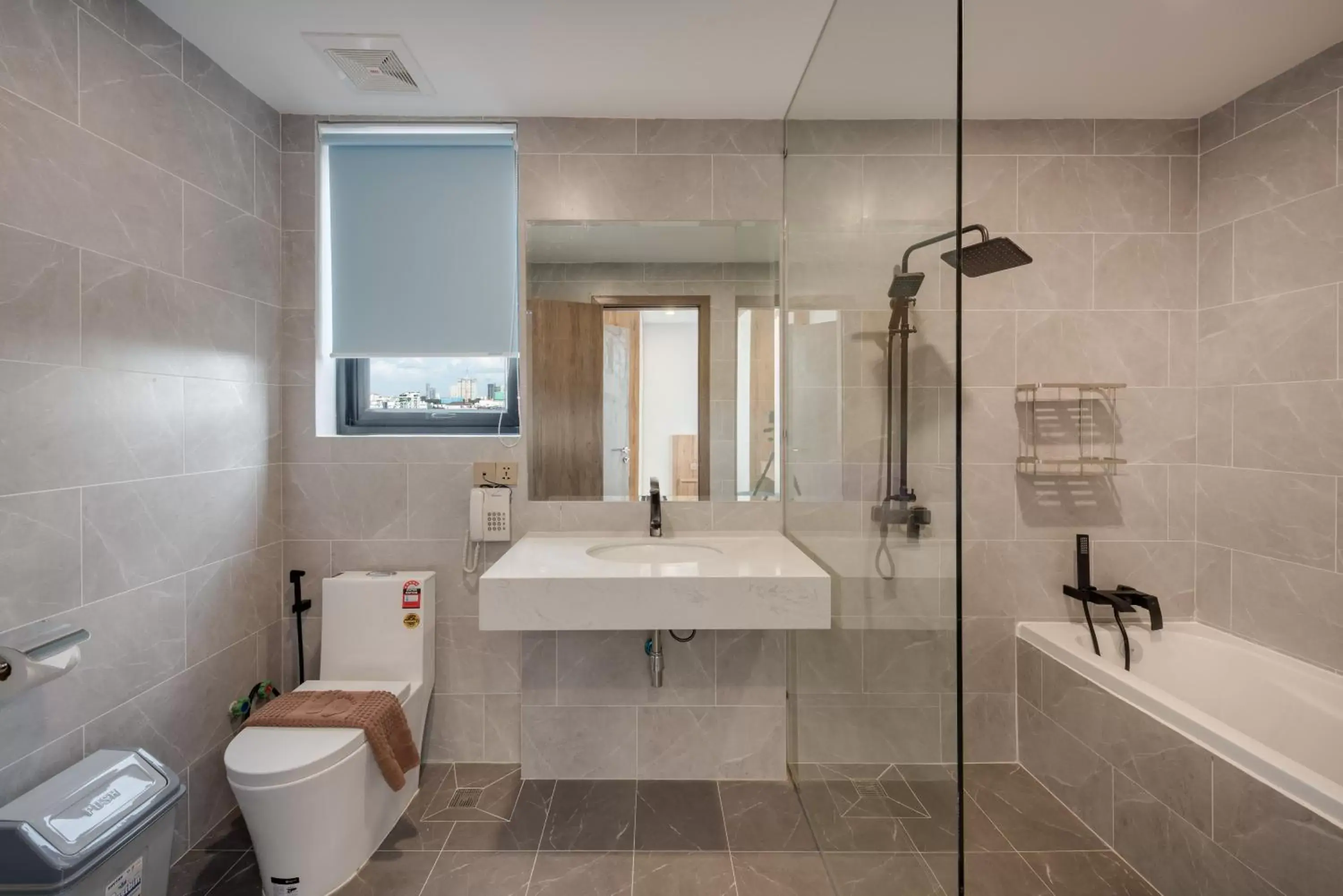 Toilet in AMATA Residence Toilet in AMATA Residence