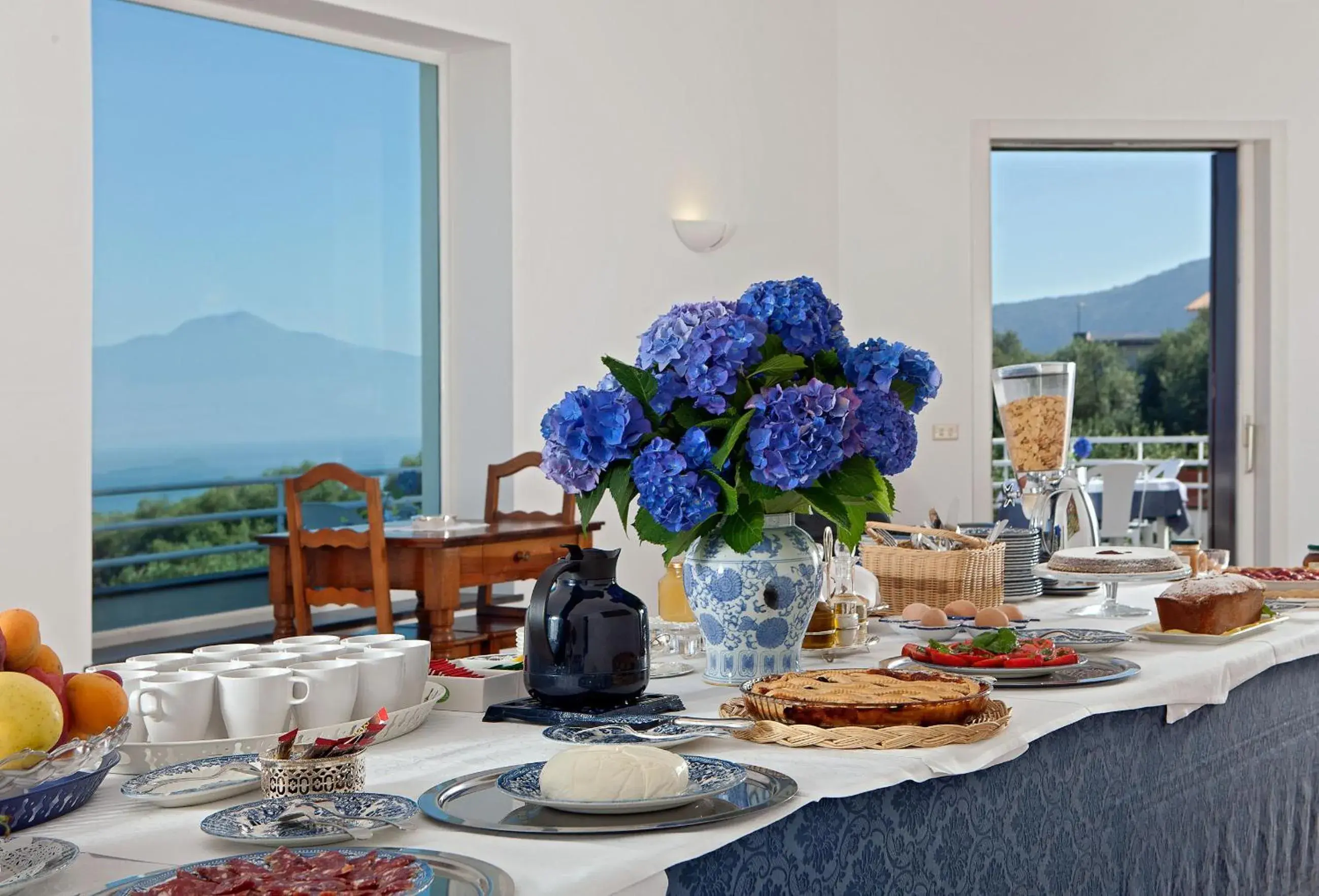 Restaurant/places to eat in Villa Oriana Relais Restaurant/places to eat in Villa Oriana Relais
