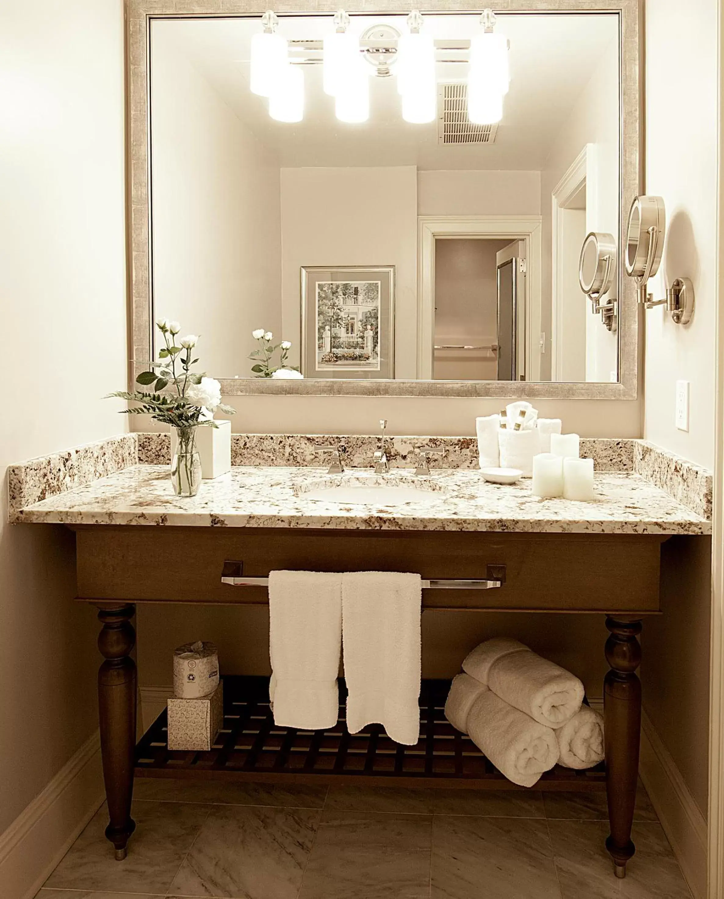 Bathroom in Hotel Provincial