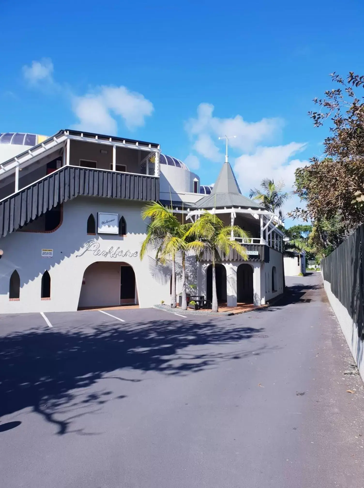 Property Building in Parklane Motor Lodge