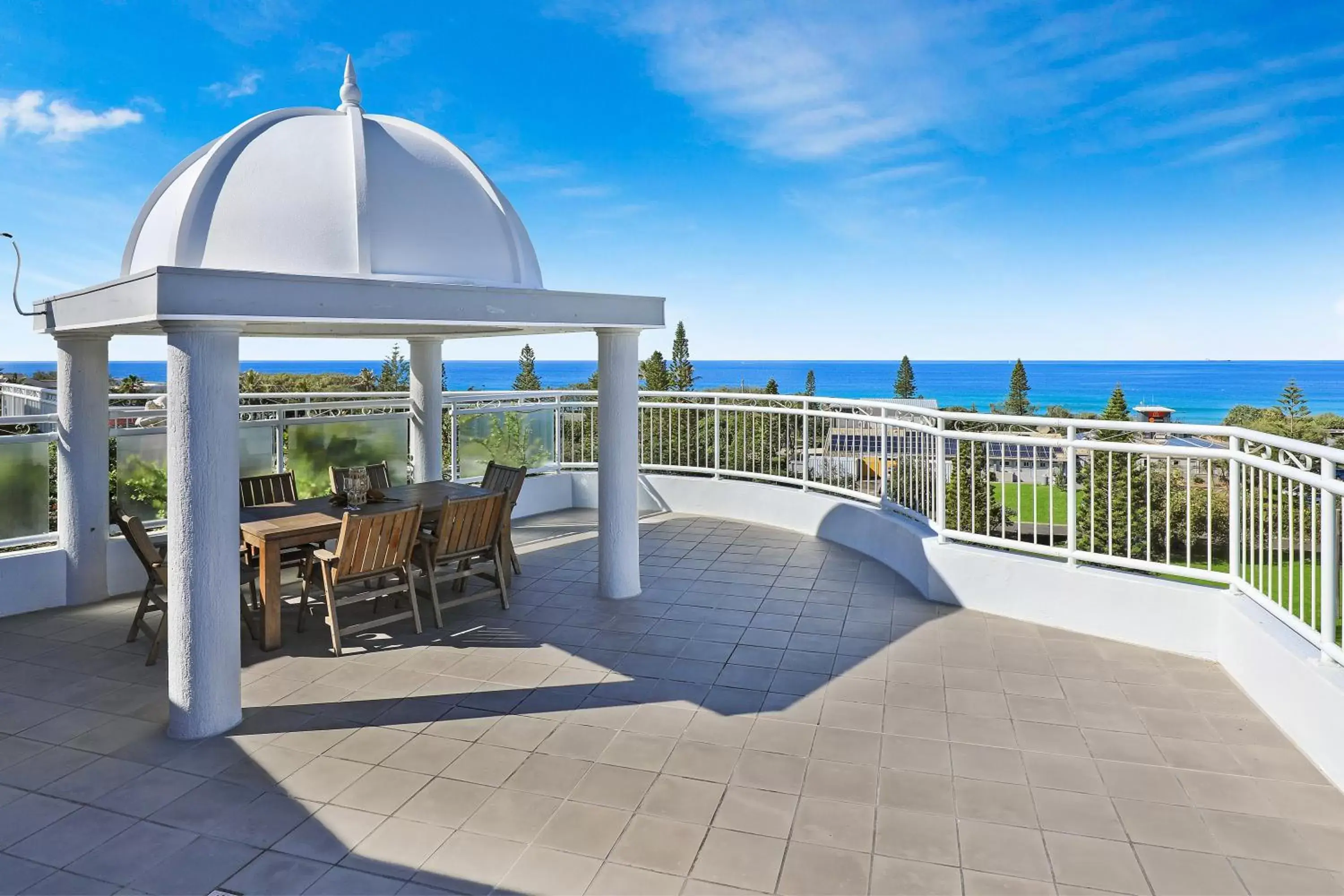 Balcony/Terrace in Beachside Resort Kawana Waters