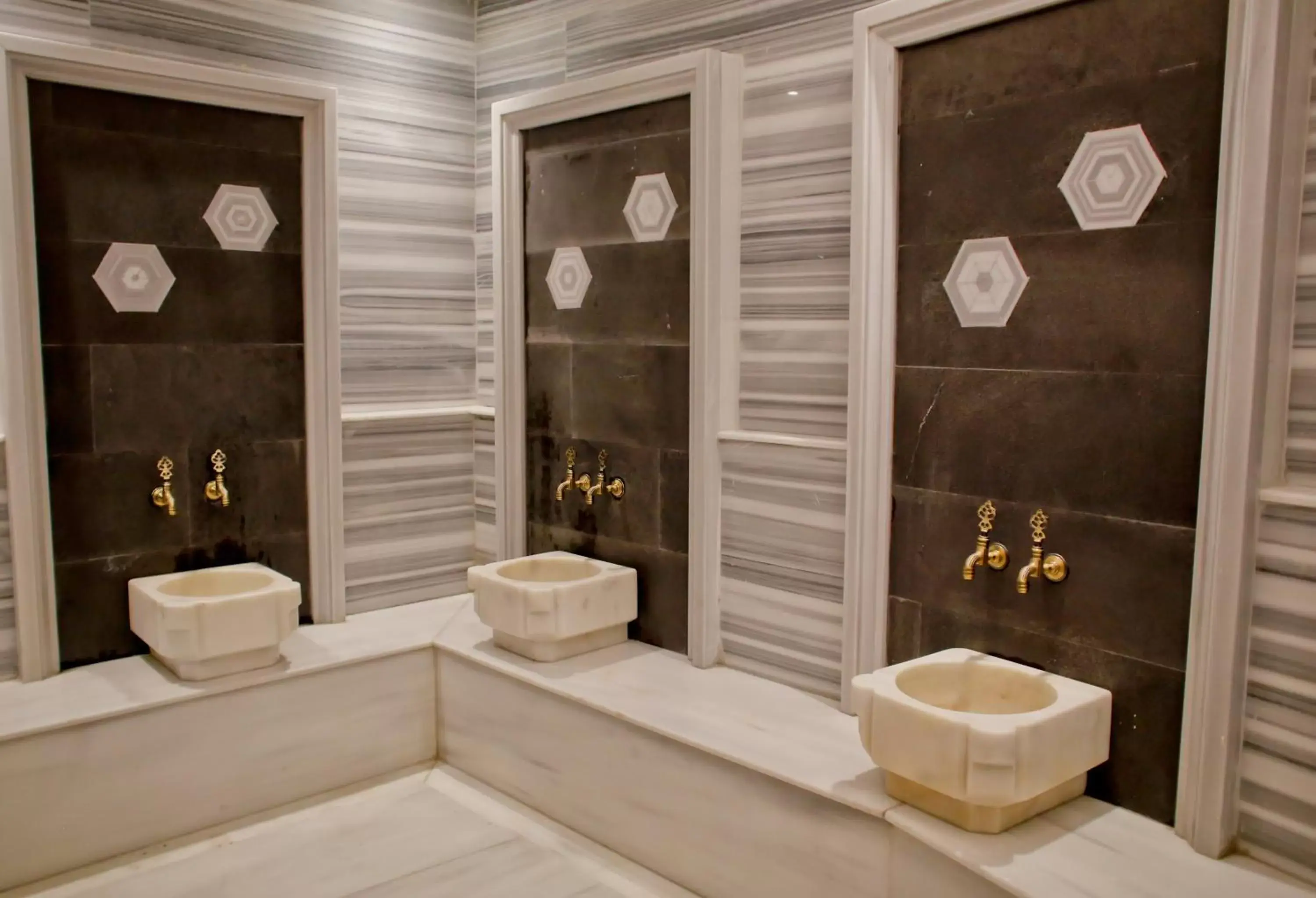 Sauna, Bathroom in Aleksandr Pera Hotel