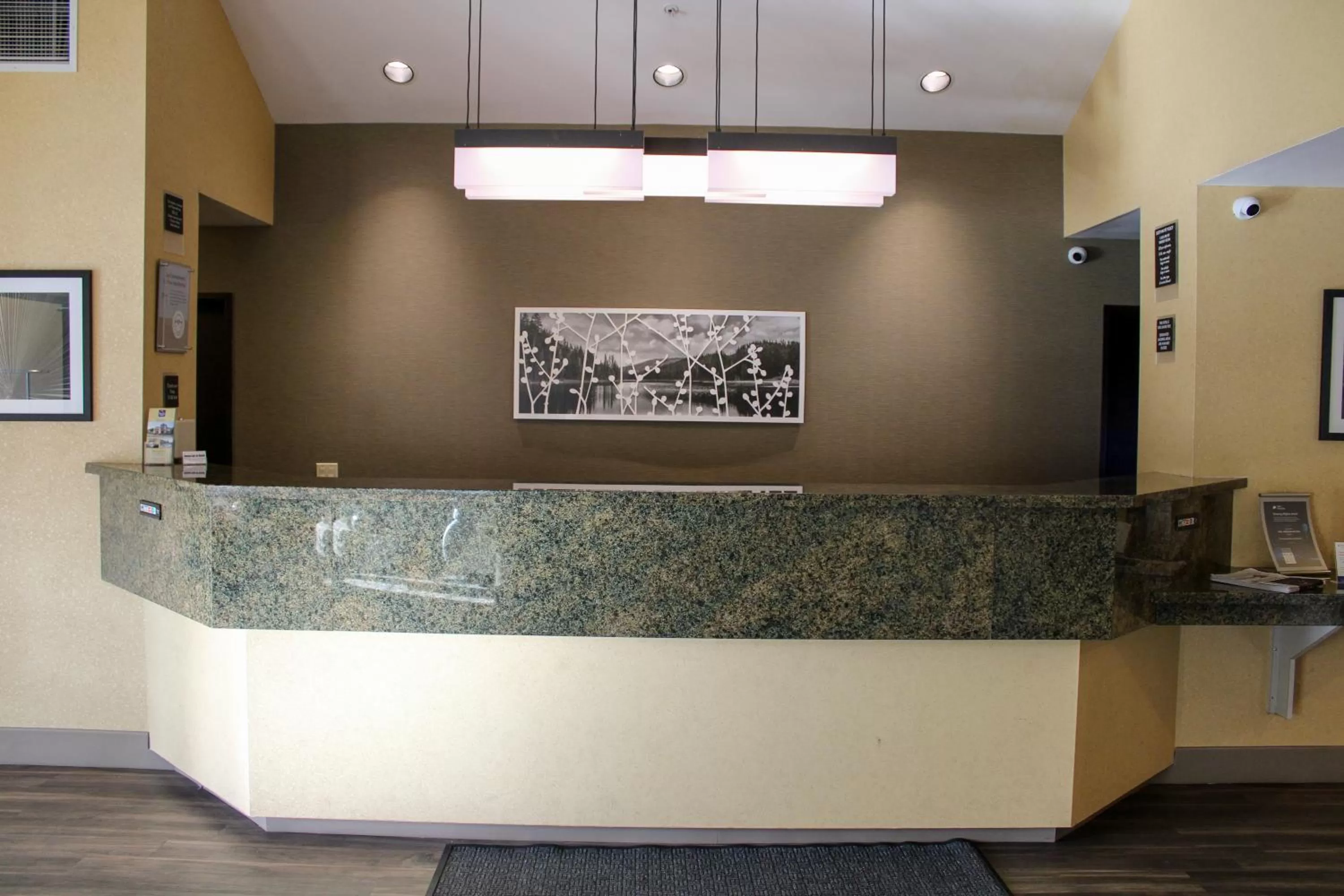 Property building in Sleep Inn Bend Crossroads Plaza