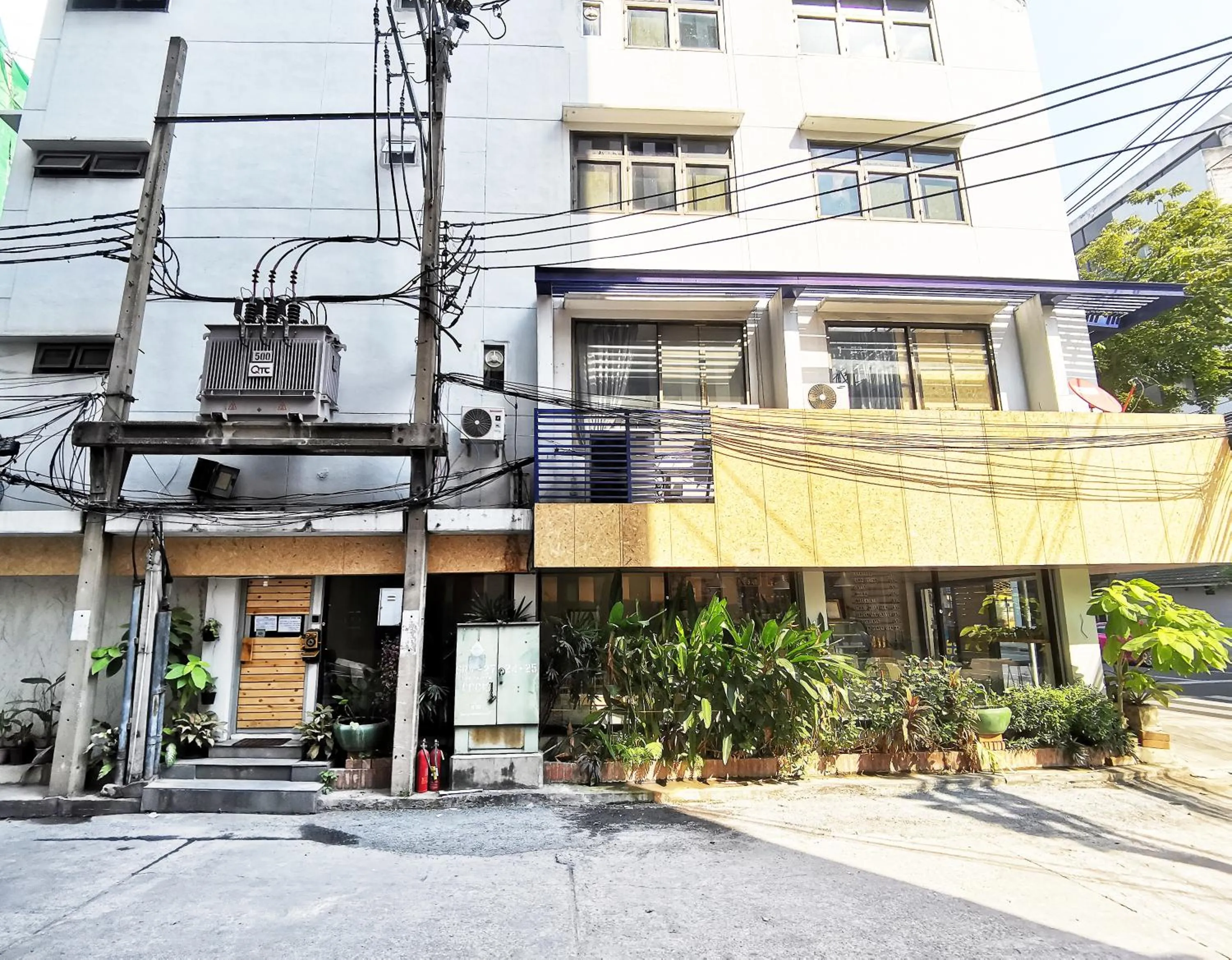 Property Building in O Nidra House