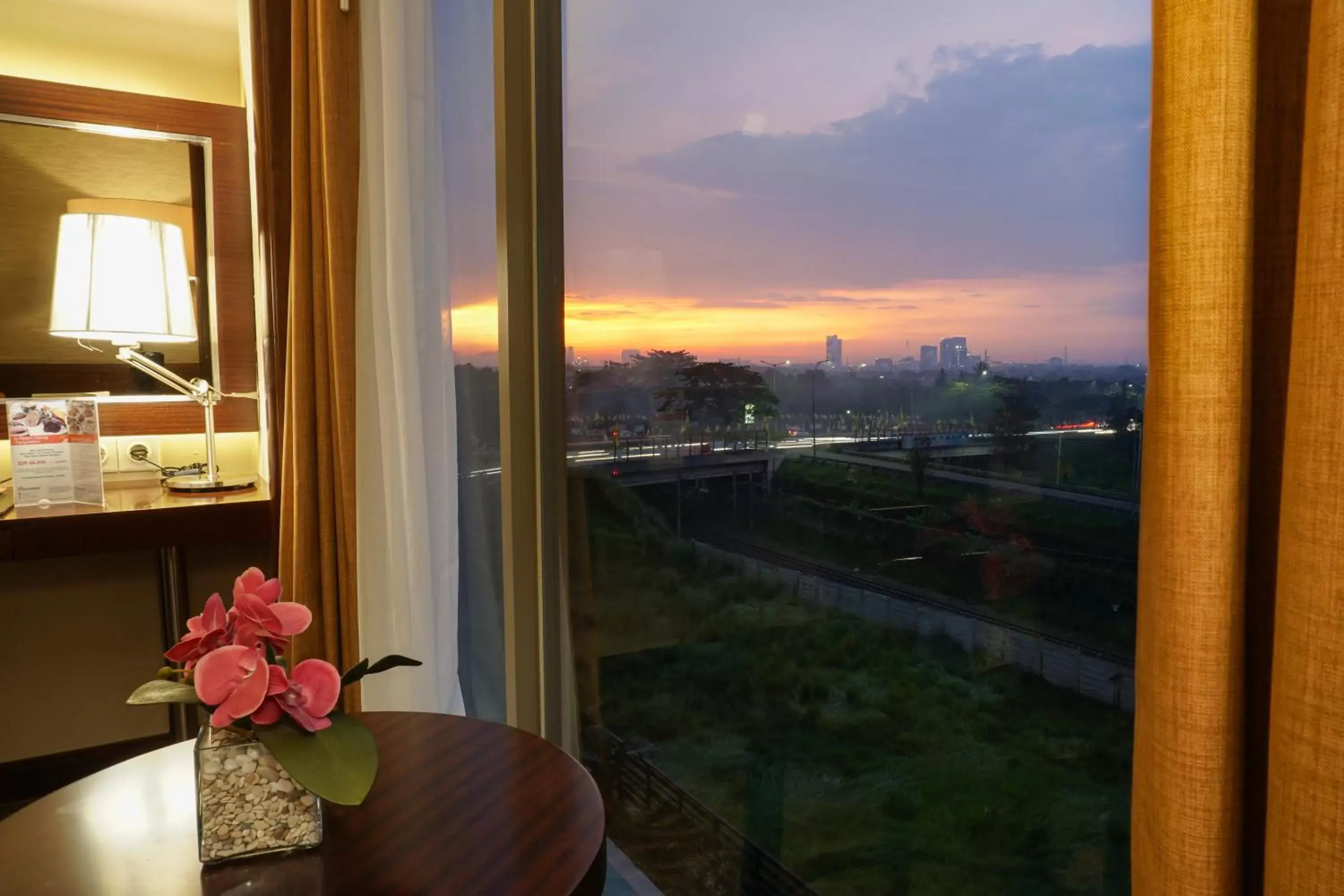 Bed in Swiss-Belhotel Serpong Bed in Swiss-Belhotel Serpong