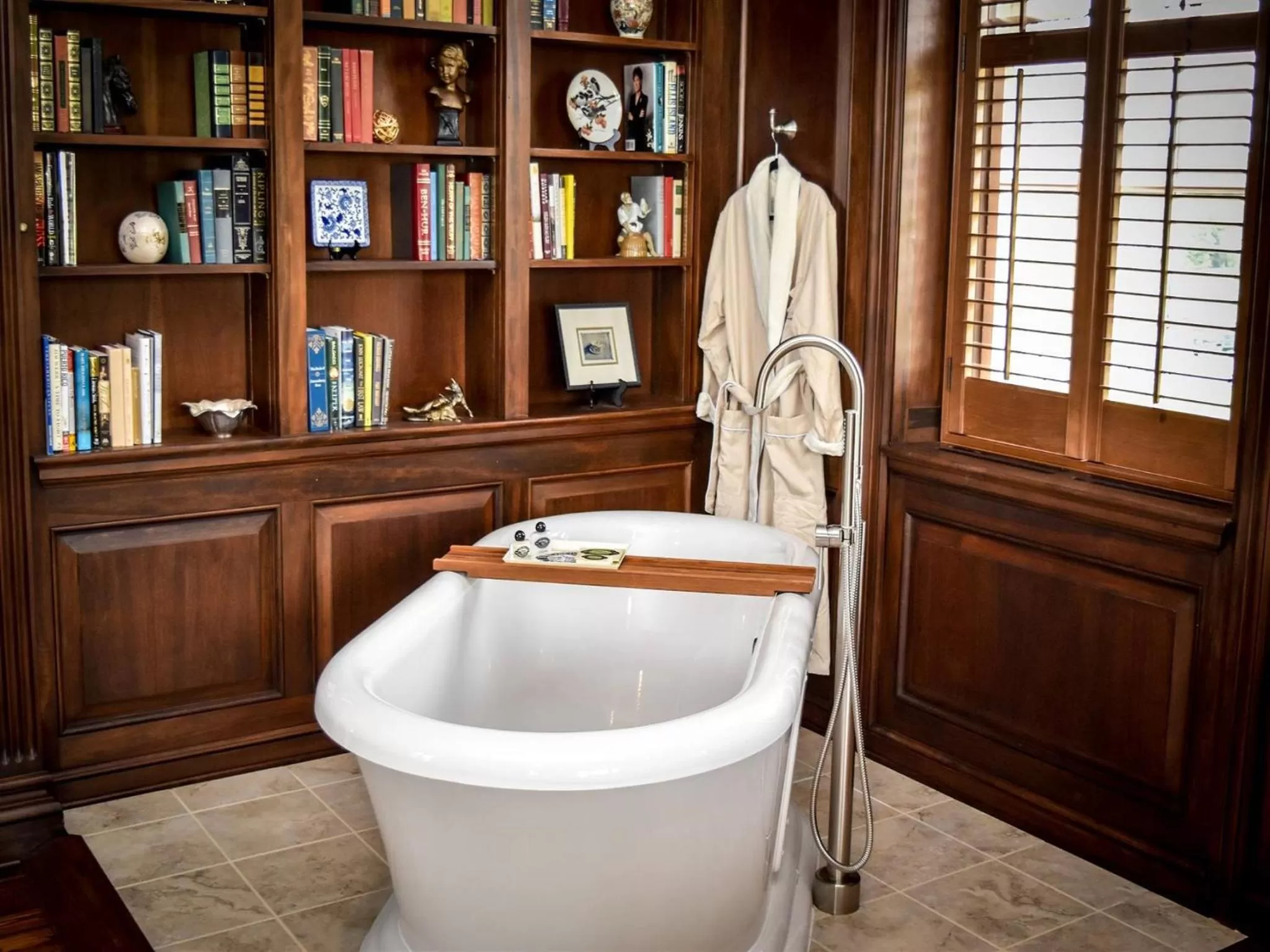 Bath in Inn at Evergreen