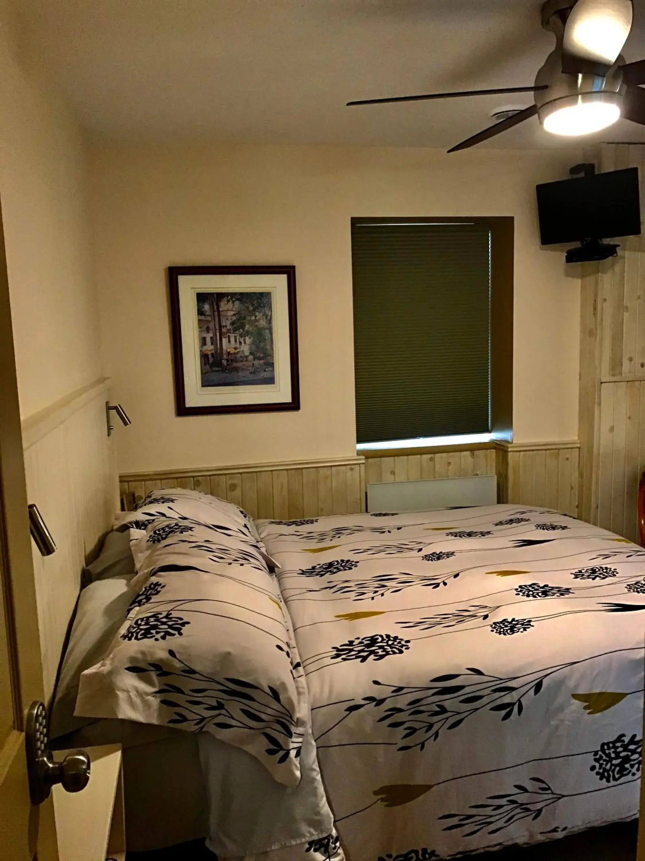 Double Room - single occupancy in Auberge du Sault-à-la-Puce Double Room - single occupancy in Auberge du Sault-à-la-Puce