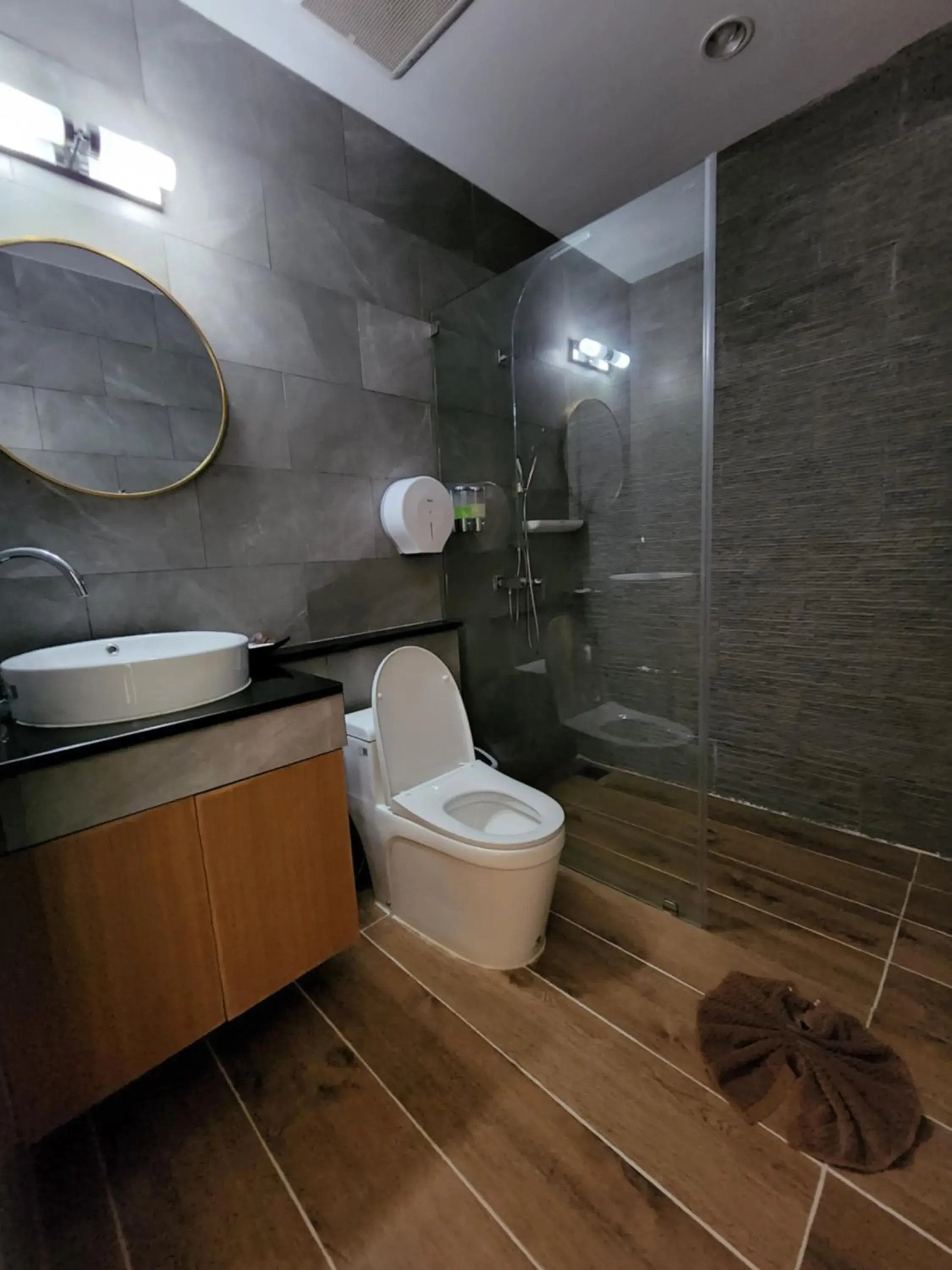 Bathroom in Cliff Lanta Suite-Koh Lanta Krabi