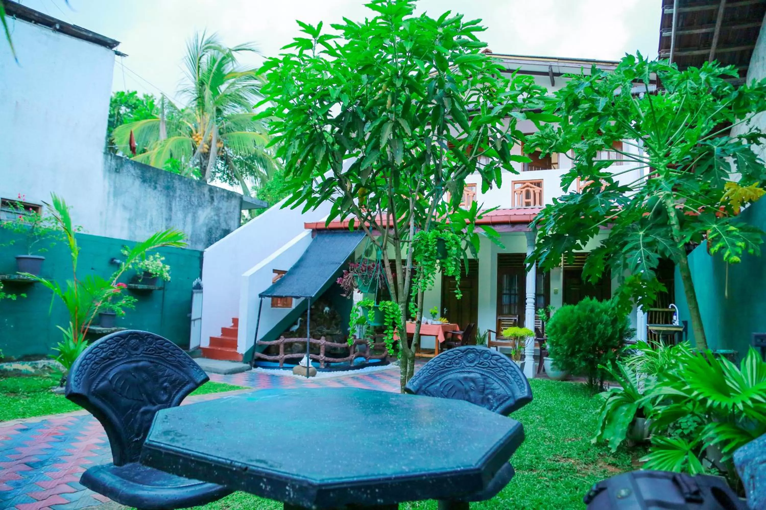 Patio in Sanda Hiru Guest