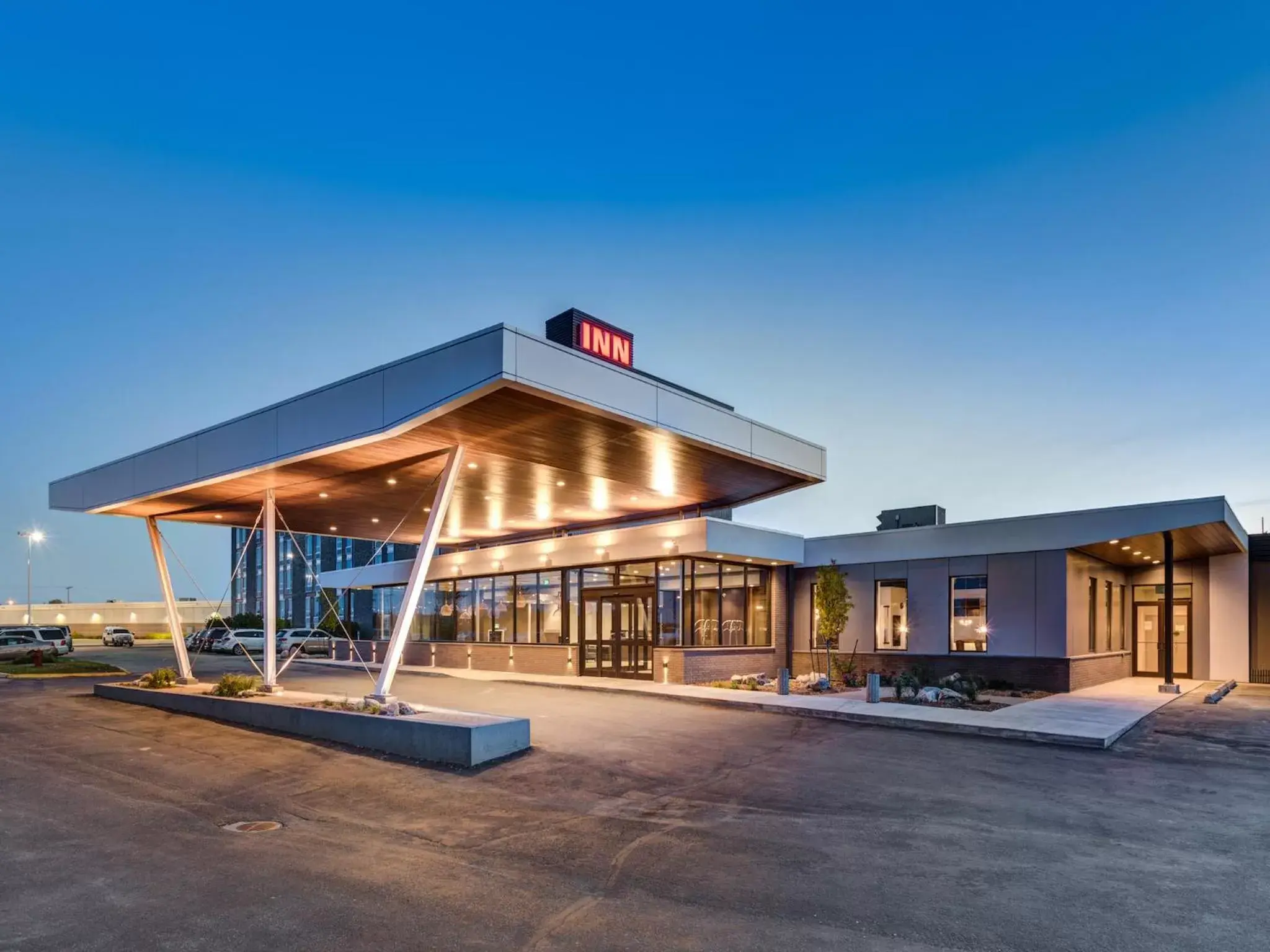 Property building in Heritage Inn Hotel & Convention Centre - Saskatoon Property building in Heritage Inn Hotel & Convention Centre - Saskatoon