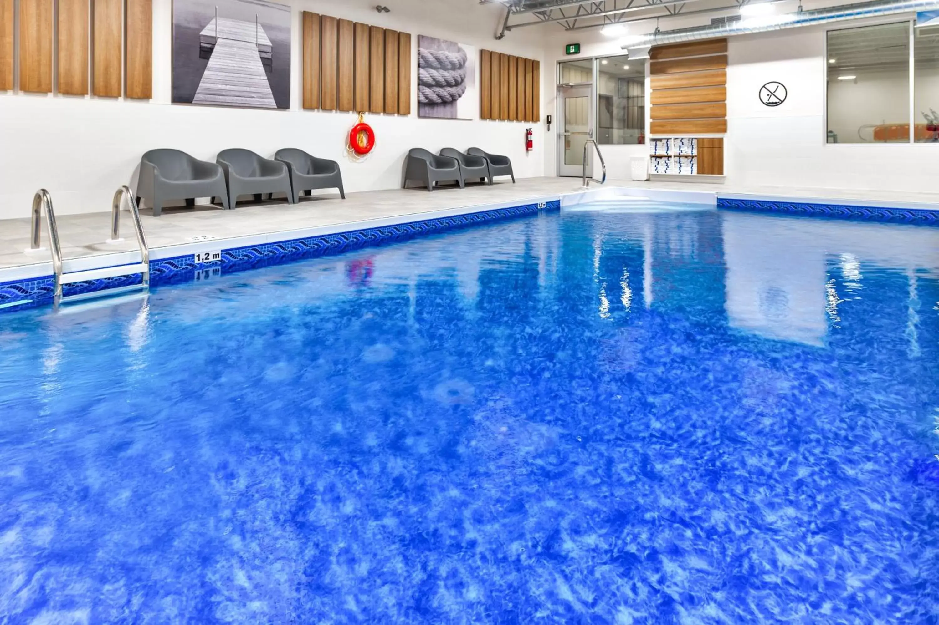 Swimming Pool in Holiday Inn Express & Suites - Trois Rivieres Ouest, an IHG Hotel