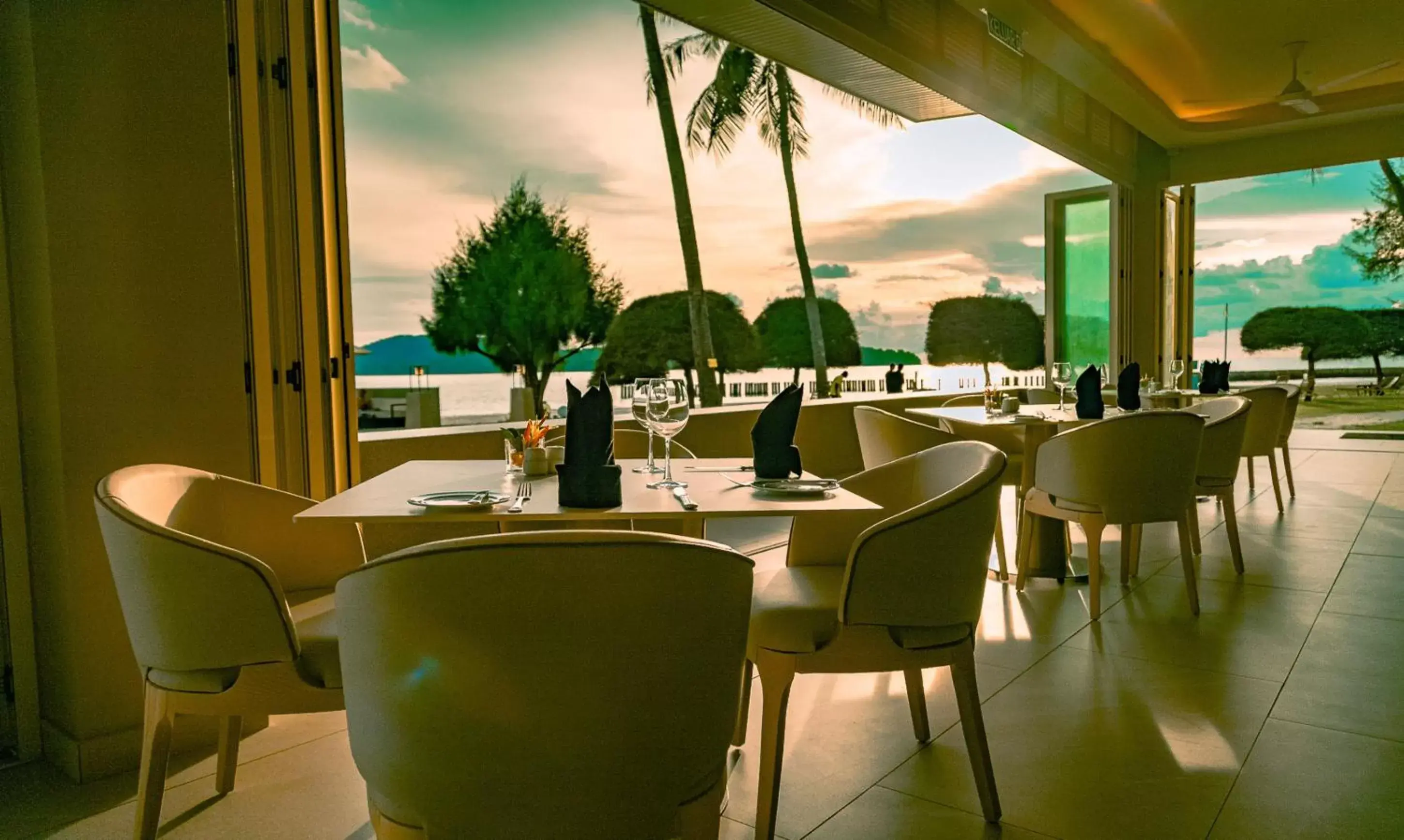 Restaurant/Places to Eat in Pelangi Beach Resort & Spa, Langkawi