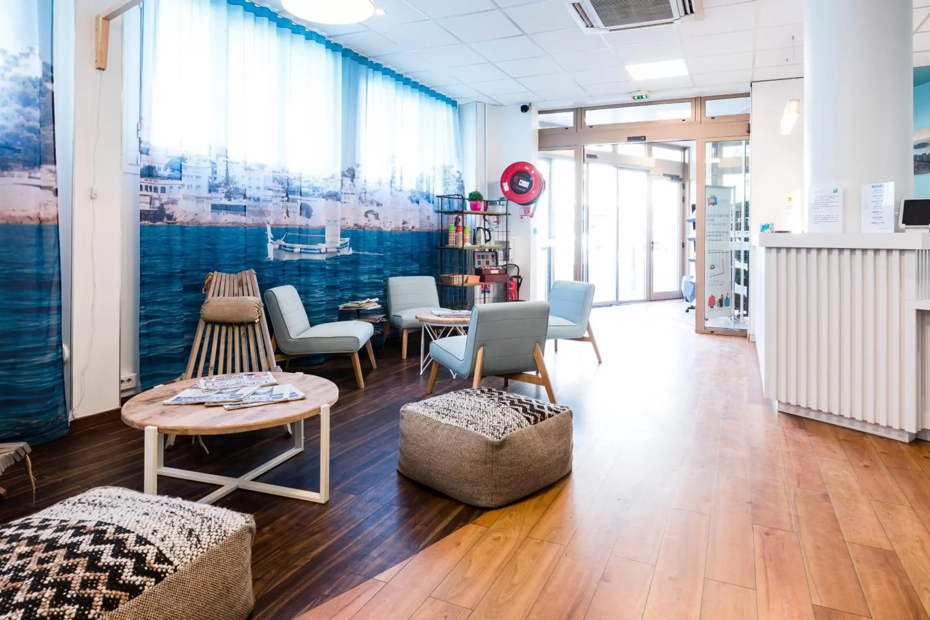 Lobby or reception in ibis Styles Marseille Centre Prado Castellane