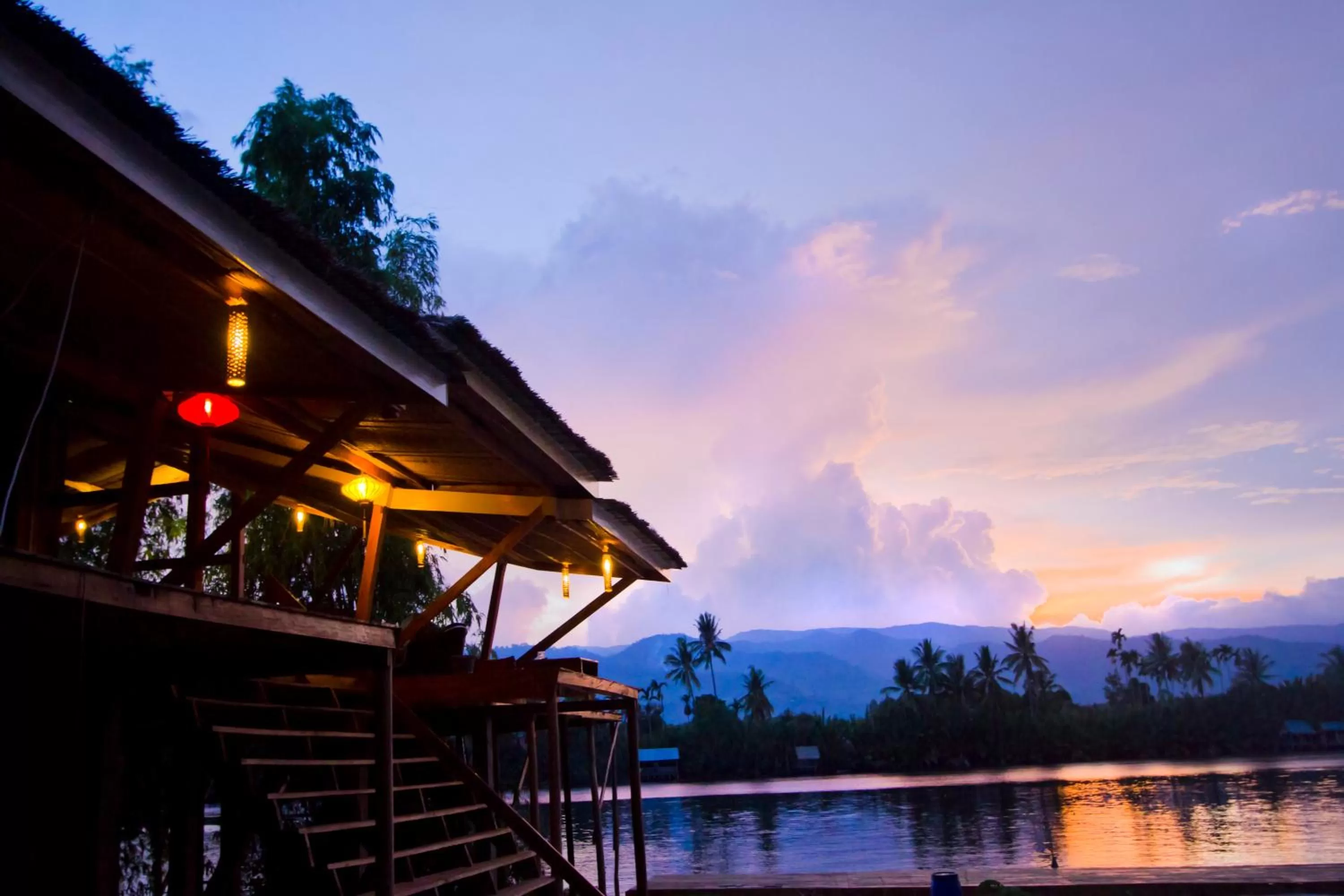 Restaurant/places to eat in Sabay Beach