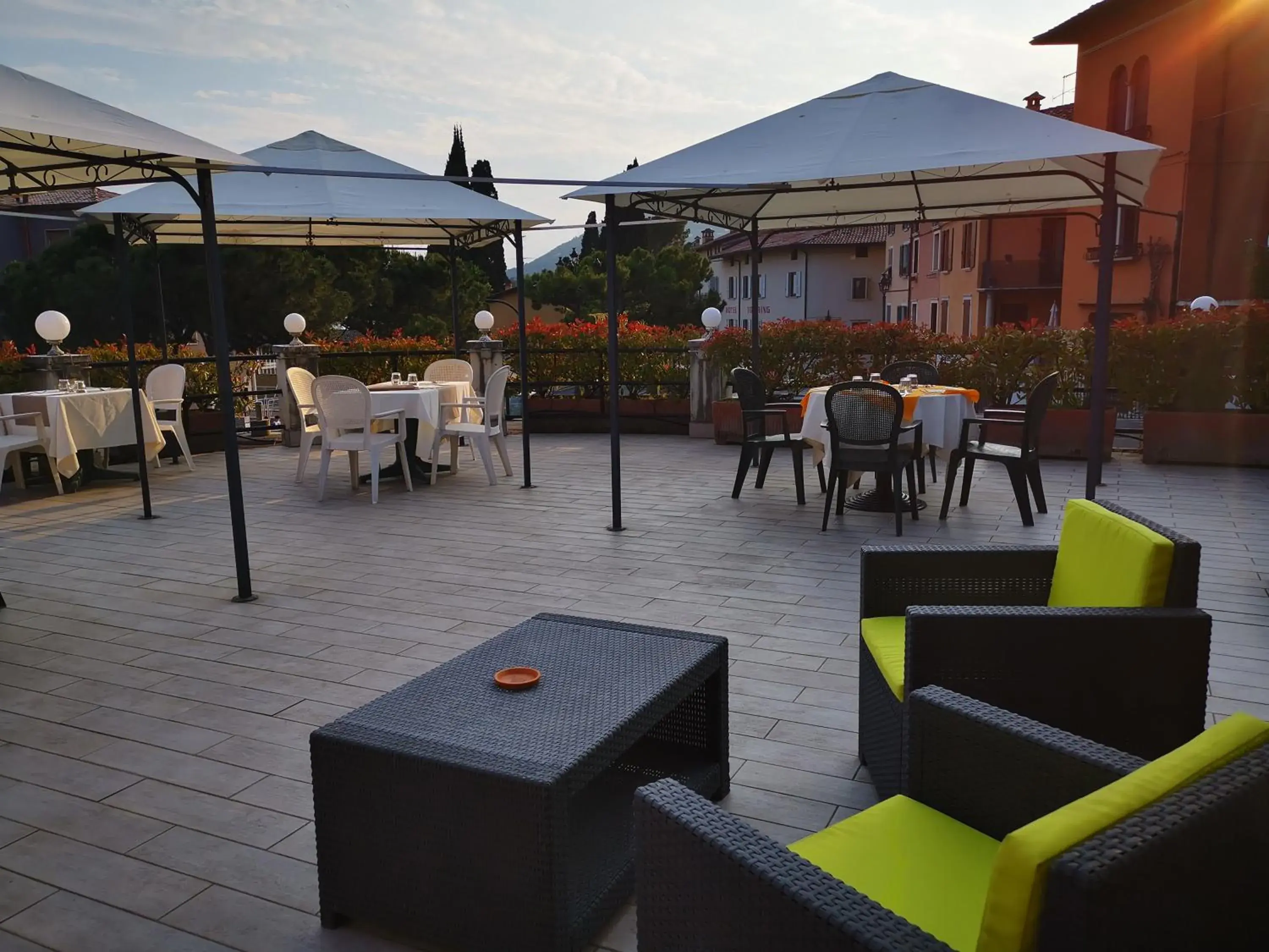 Balcony/Terrace, Restaurant/Places to Eat in Hotel Aquavite