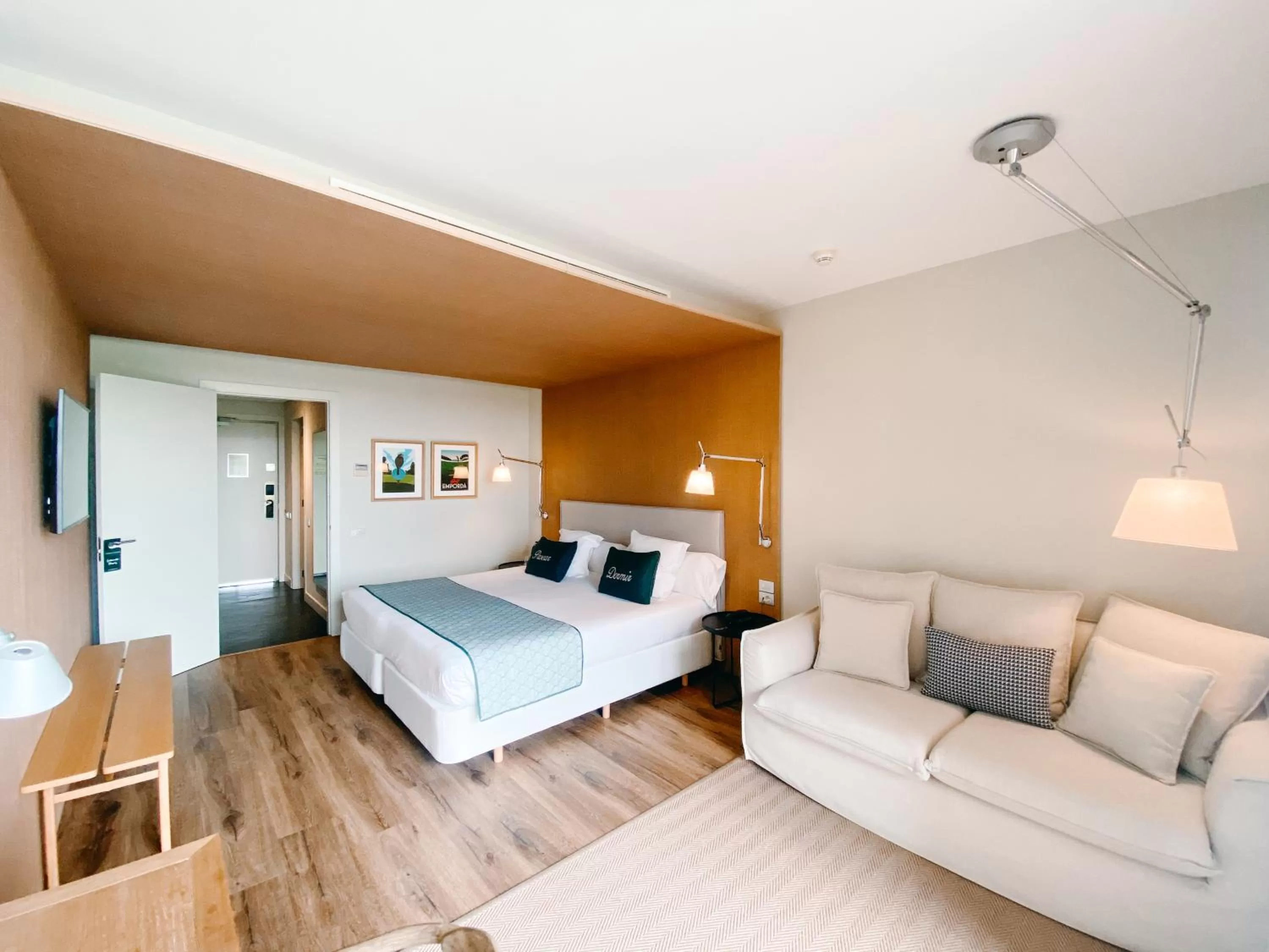 Photo of the whole room, Bed in Hotel Terraverda at Empordà Golf Resort