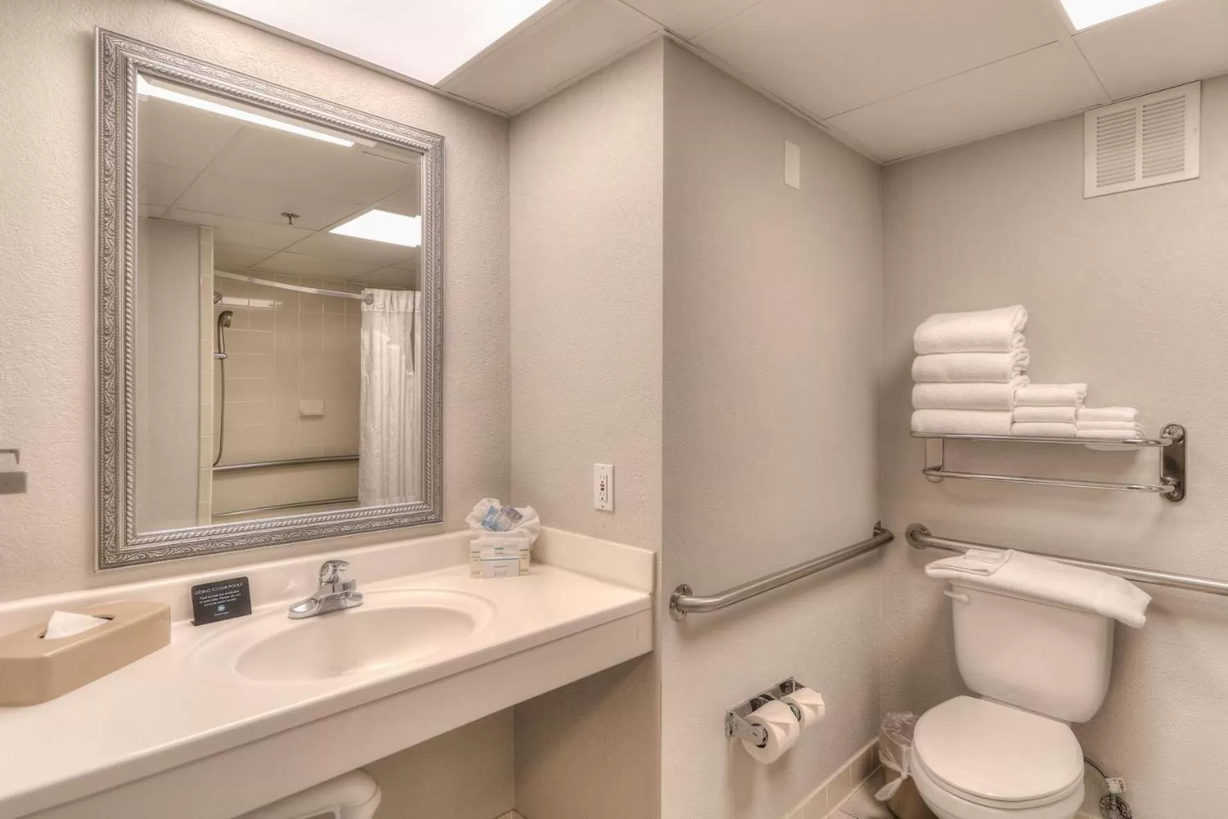 Toilet in The Ramsey Hotel and Convention Center