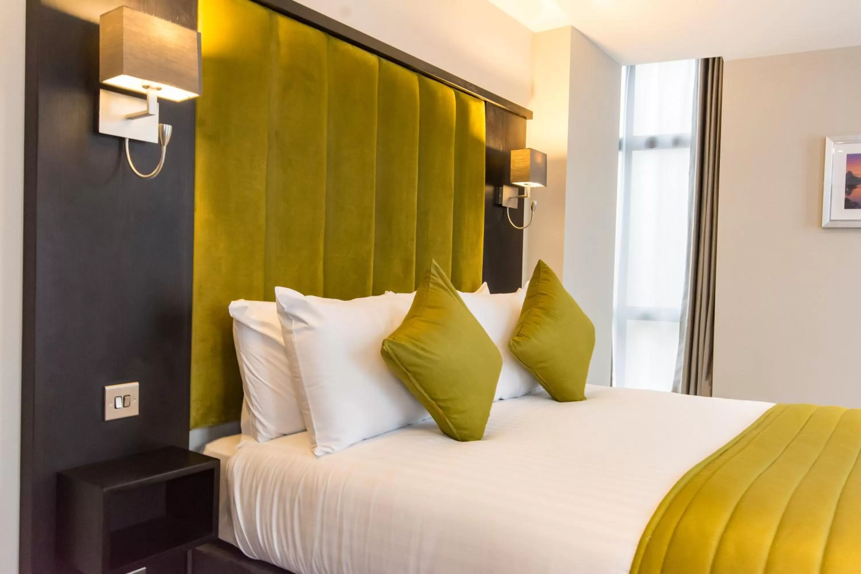 Bed in St Nicholas Hotel Colchester