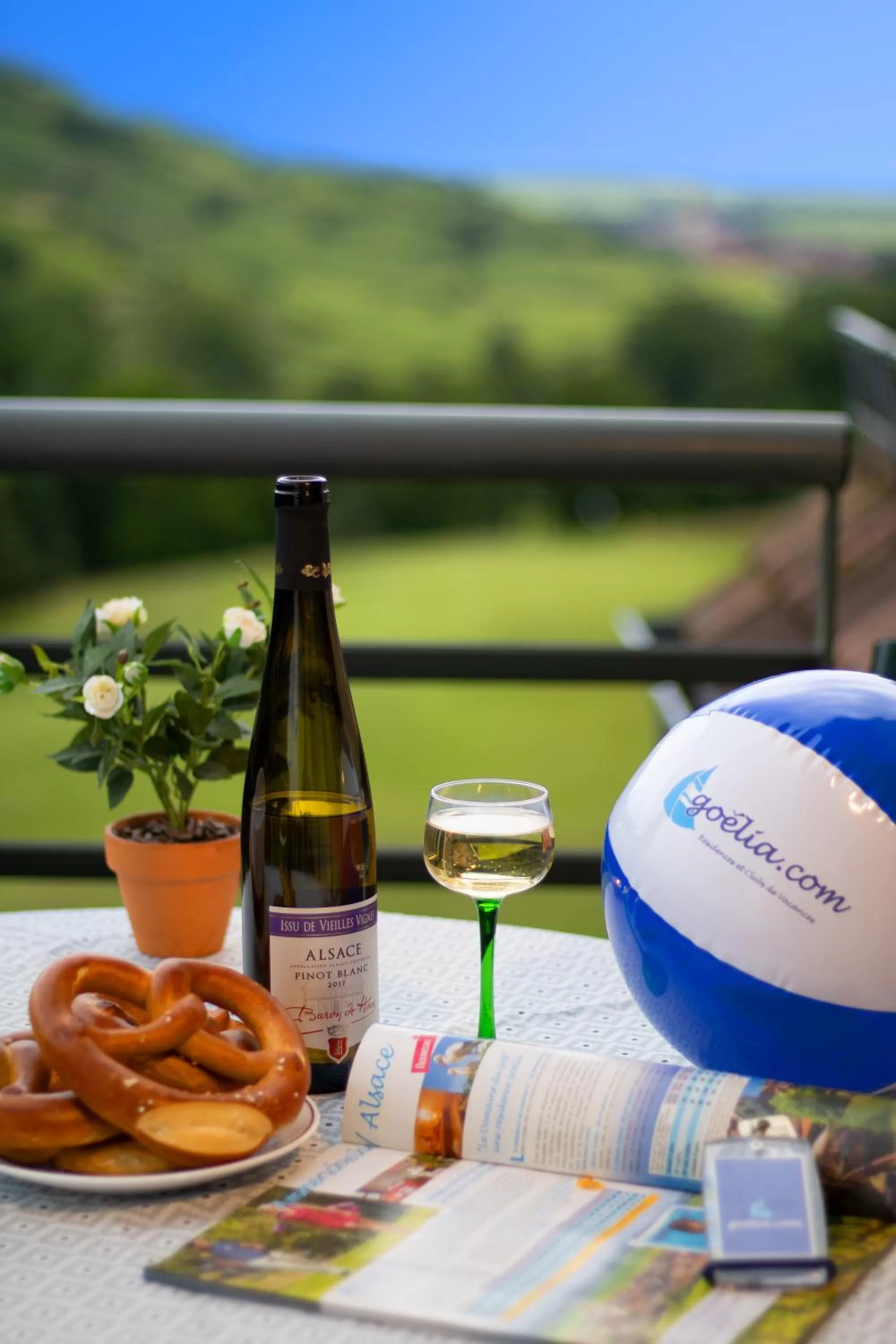 Balcony/Terrace in Goélia Le Domaine du Golf