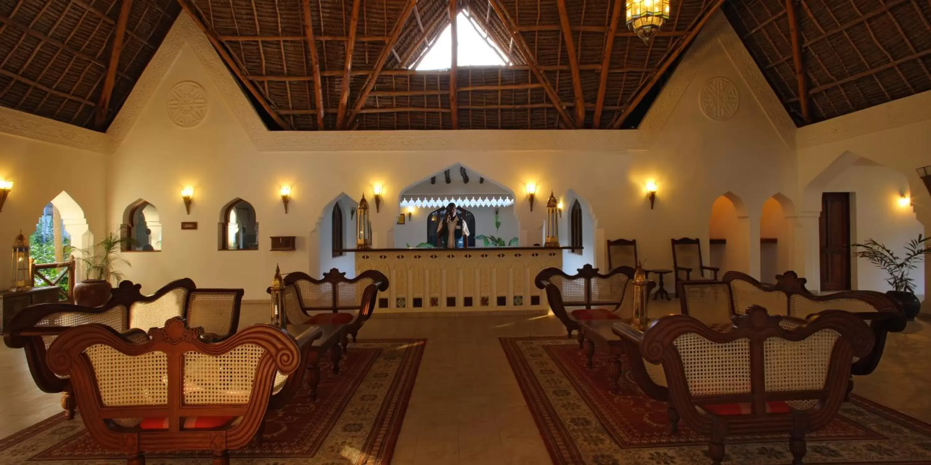 Lobby or reception, Restaurant/Places to Eat in Sultan Sands Island Resort